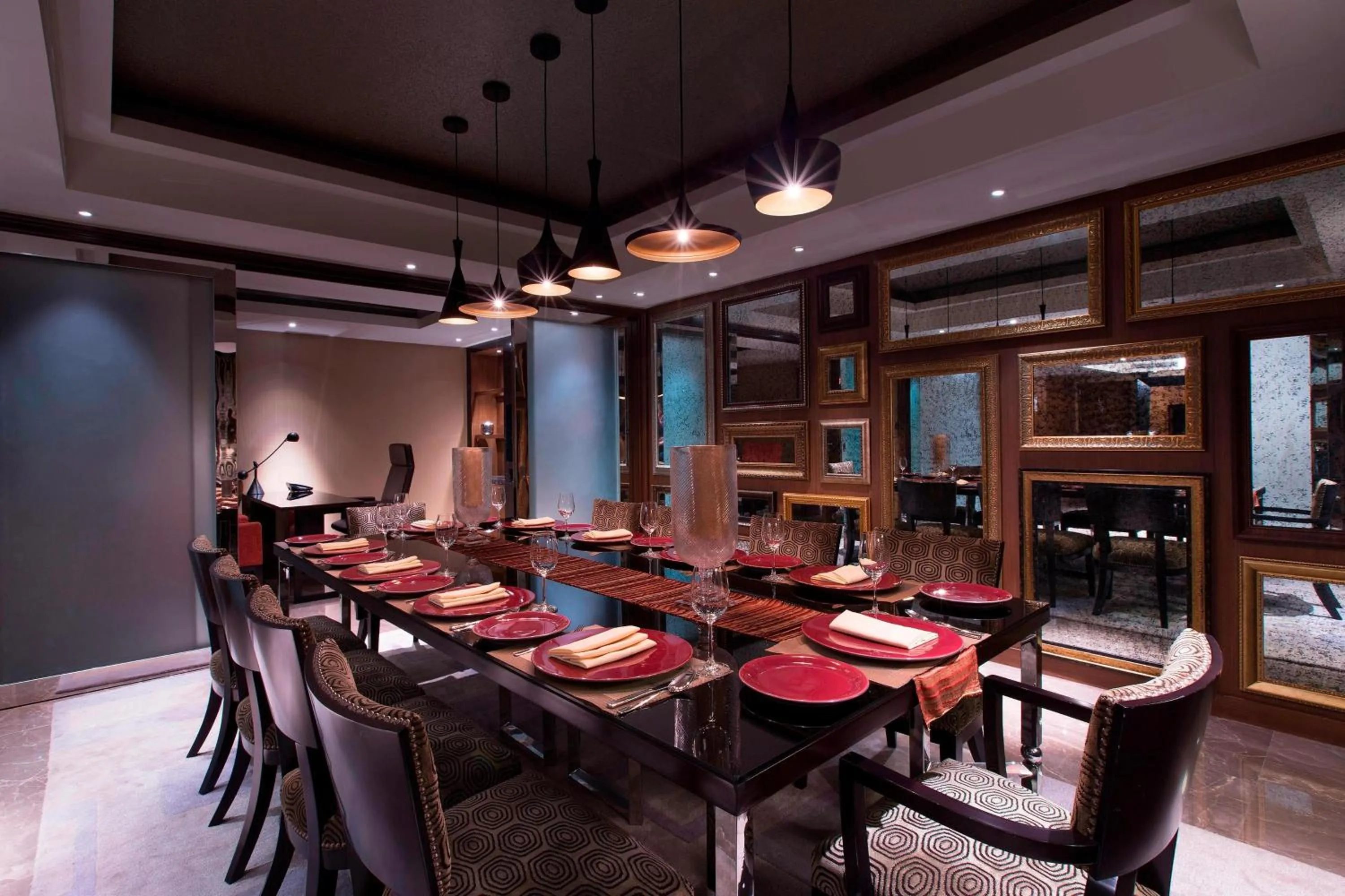 Bedroom in Sheraton Grand Bangalore Hotel at Brigade Gateway