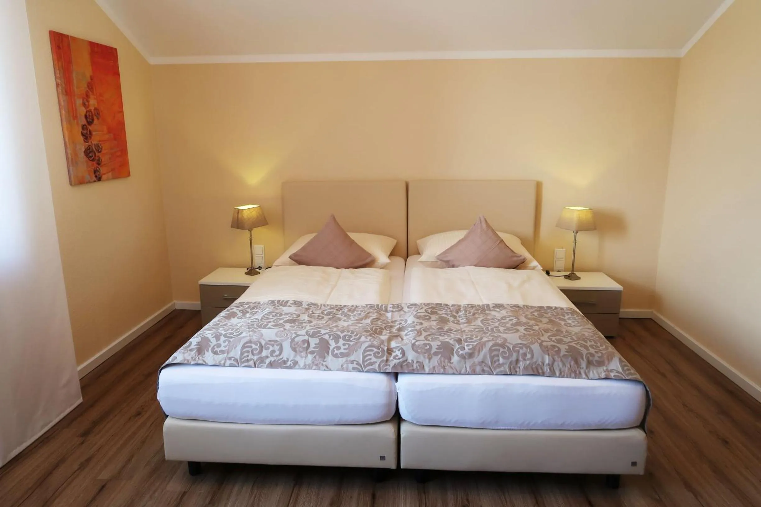 Bed in Hotel garni Bellevue