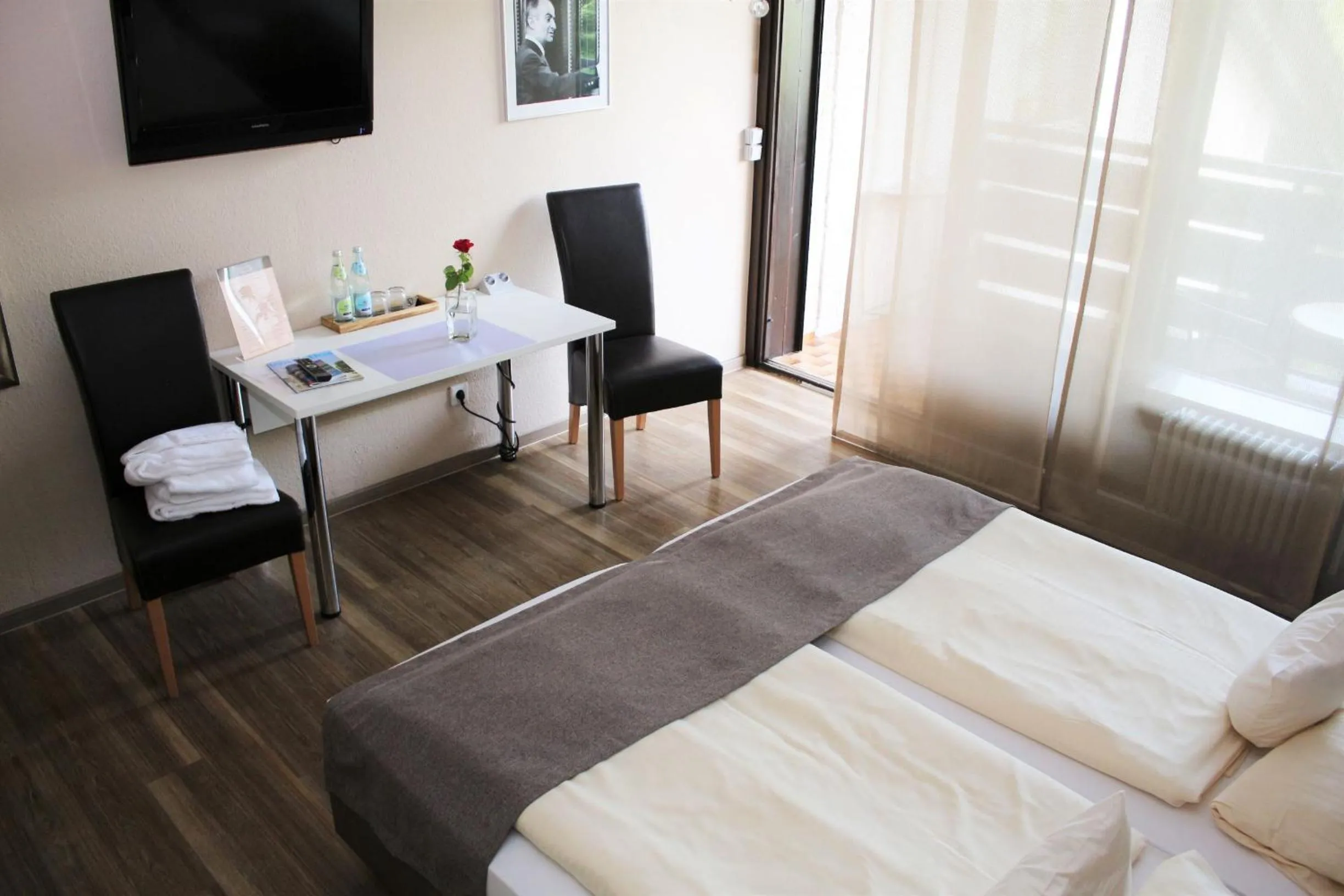 Bed in Hotel garni Bellevue