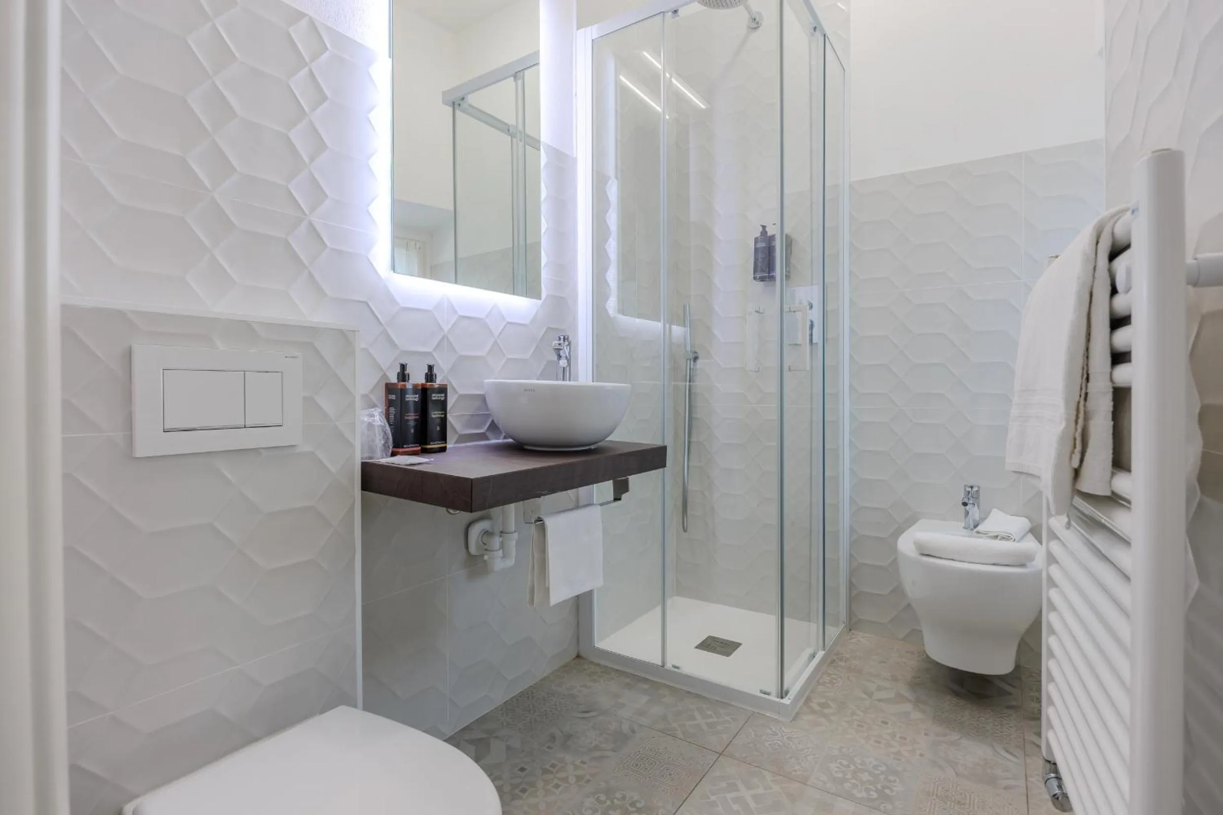 Bathroom in Hotel Degli Oleandri