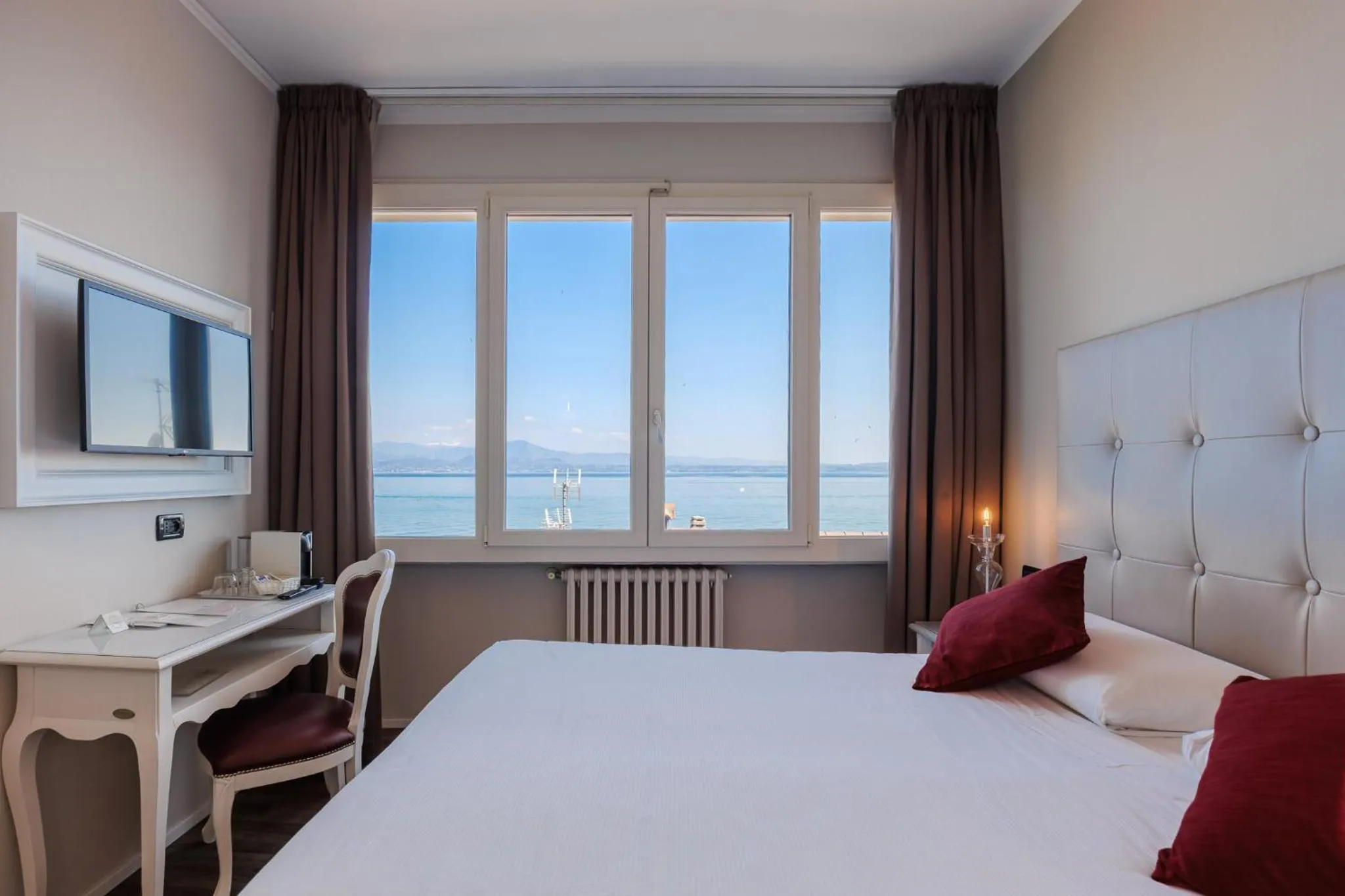 Photo of the whole room, Bed in Hotel Degli Oleandri