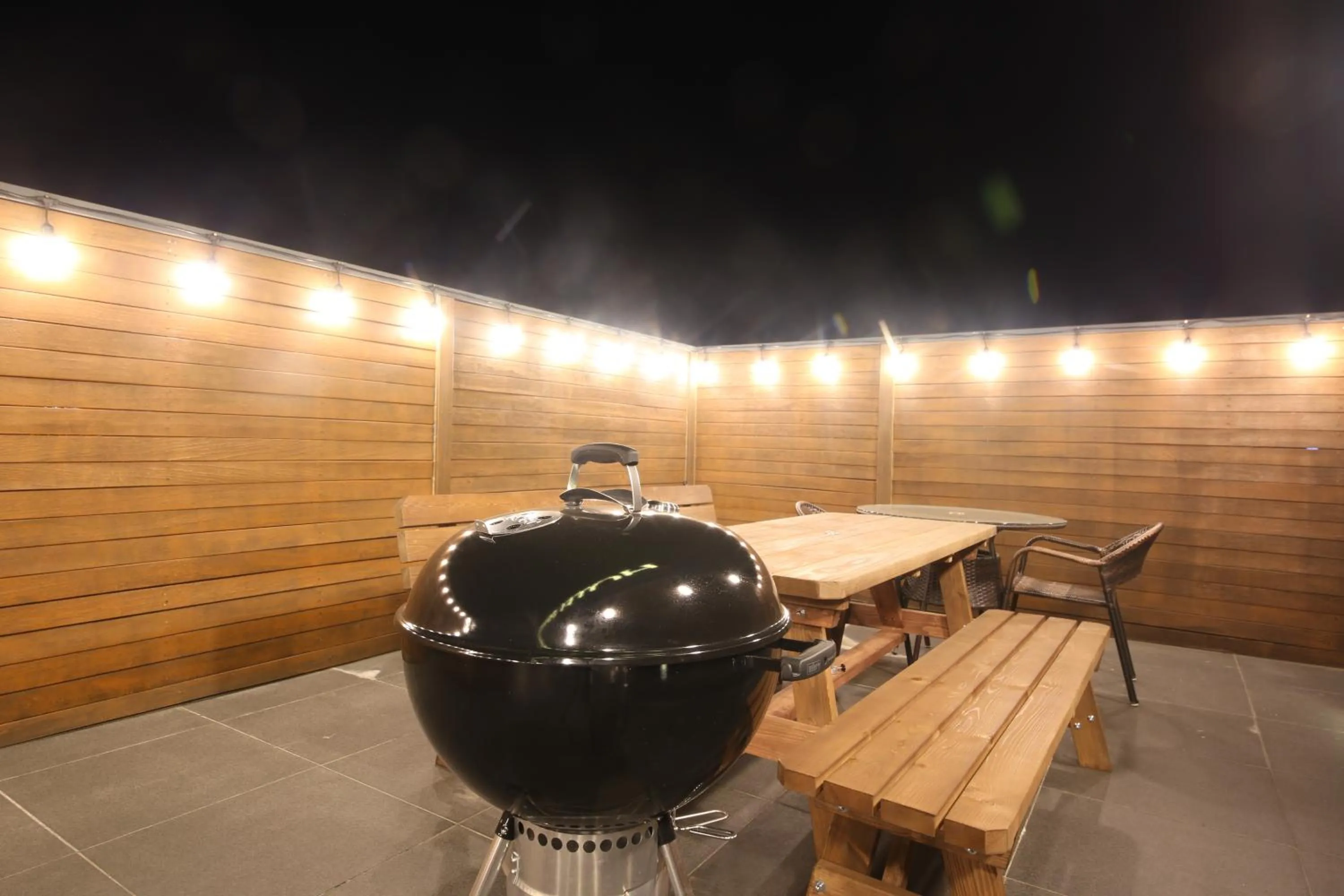 BBQ facilities in Hotel Prima Busan