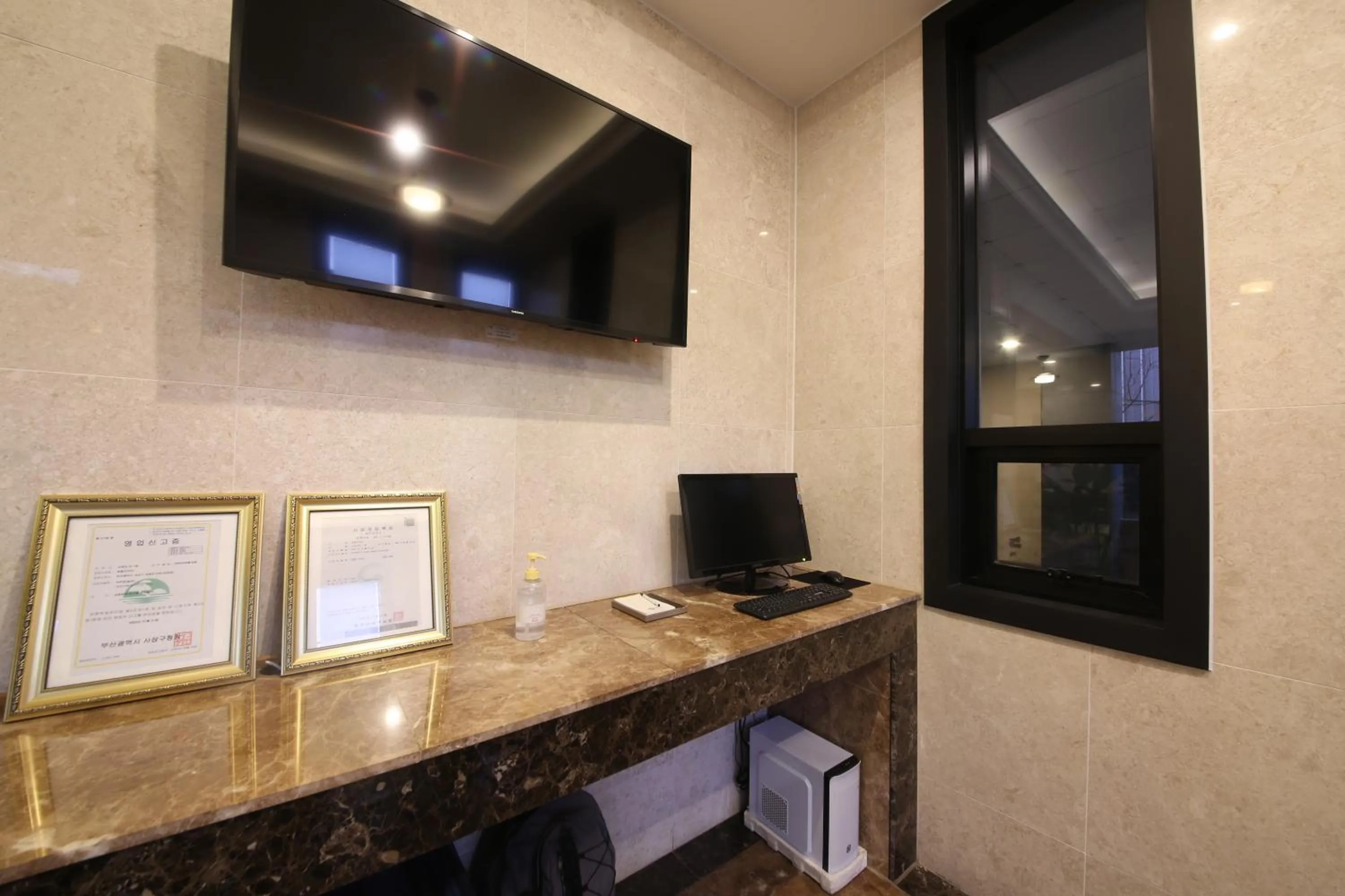 Property building in Hotel Prima Busan