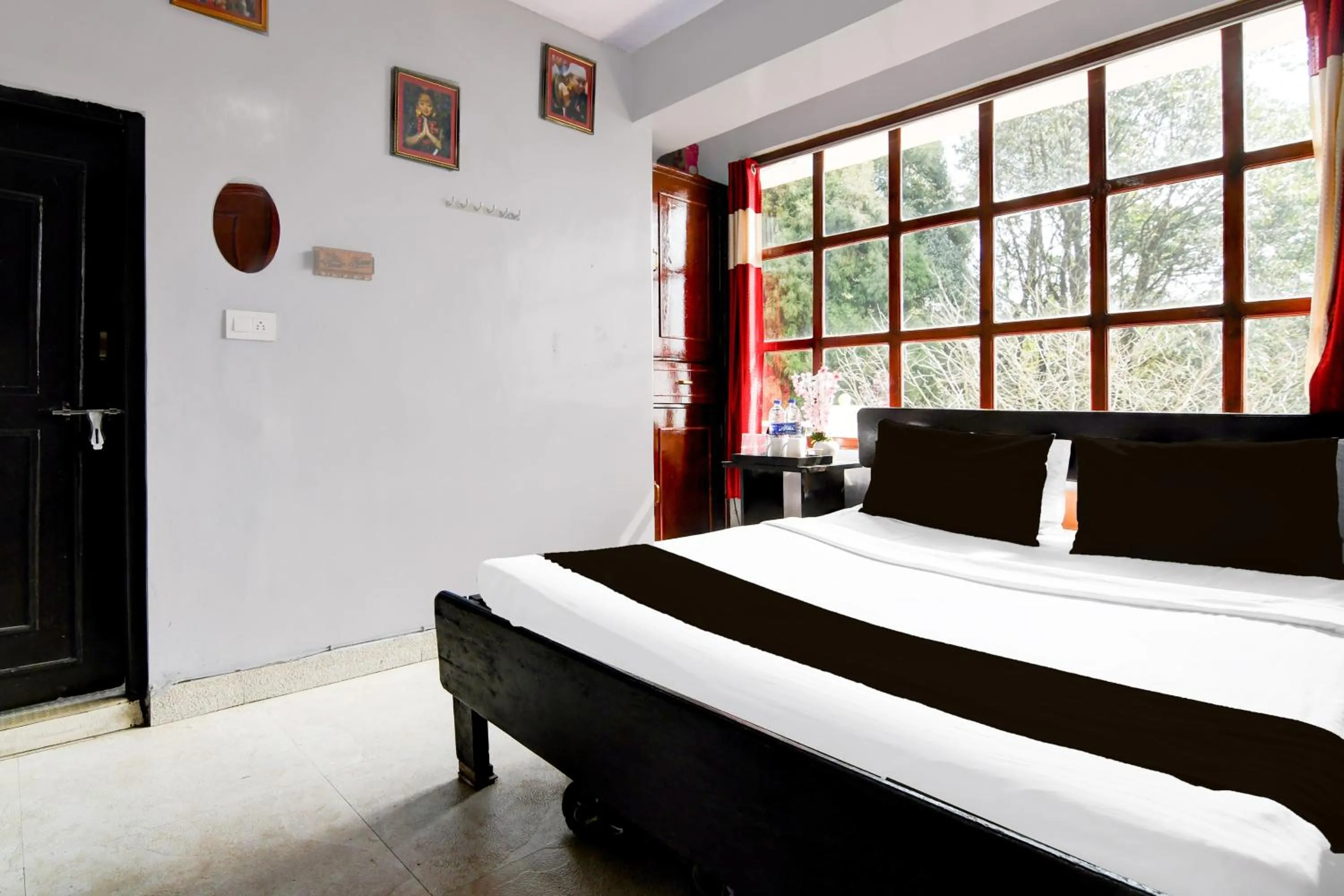 Bedroom, Bed in Super Hotel O Ghoom Formerly Aps Homestay