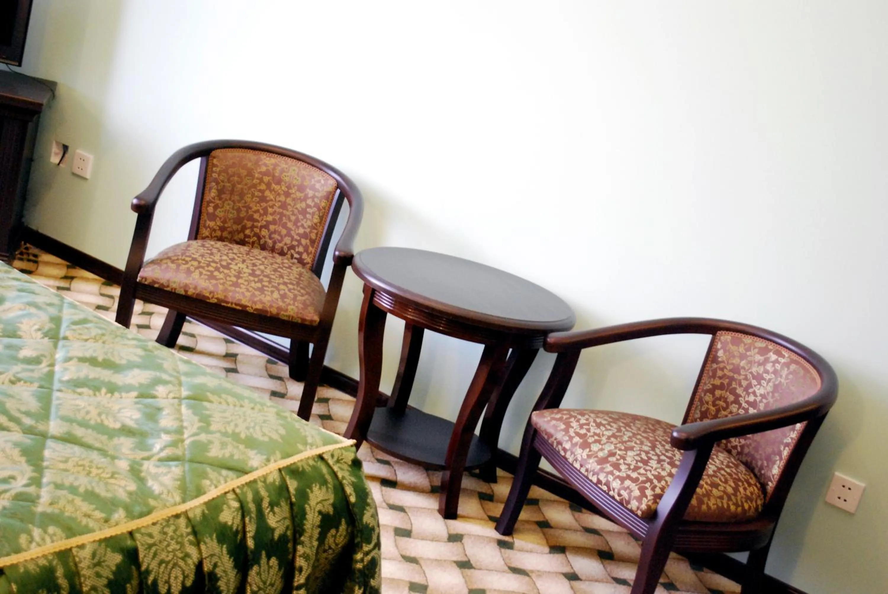 Decorative detail in Jahon Palace