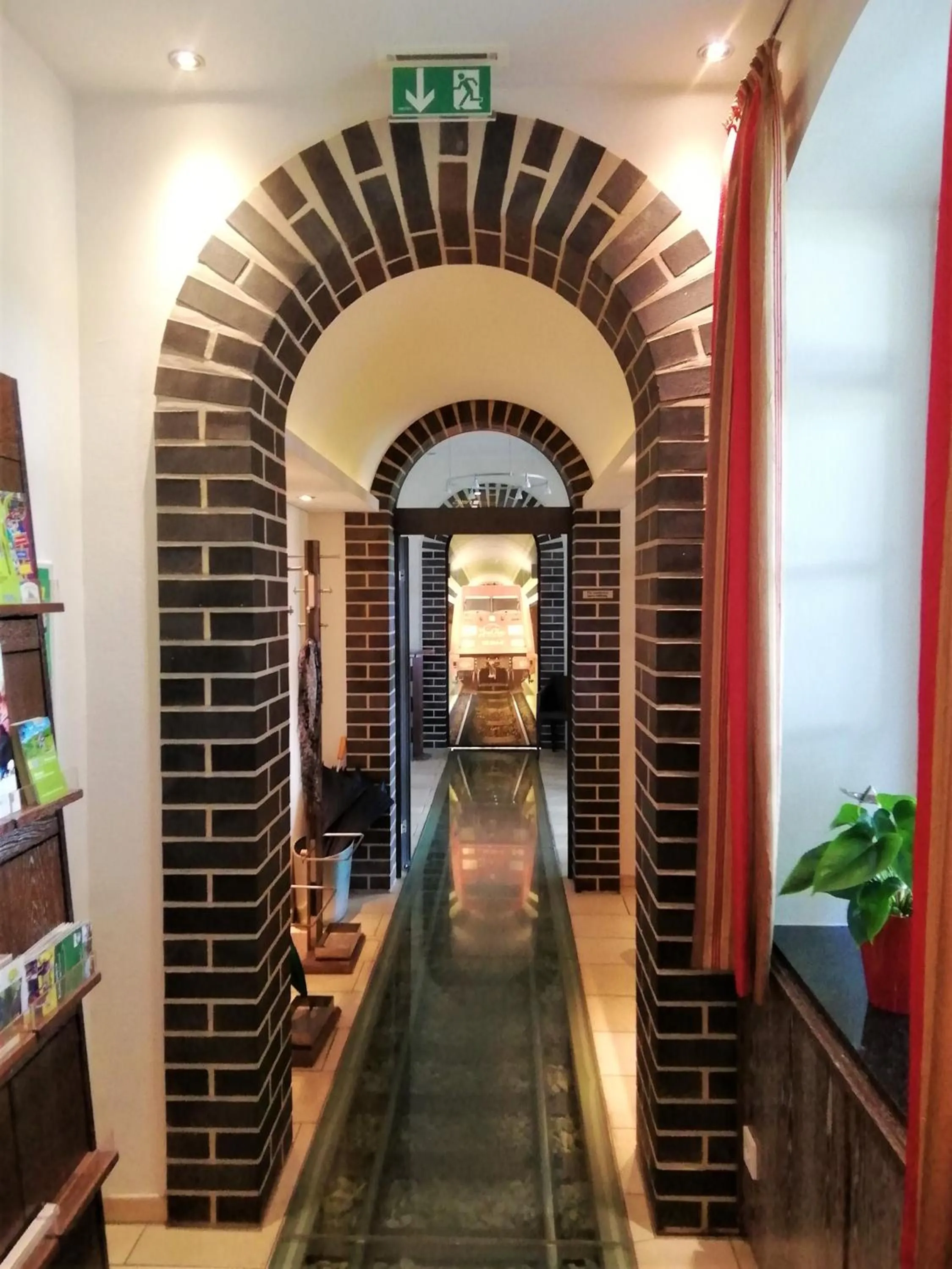 Lobby or reception in Hotel Xtra Gleis