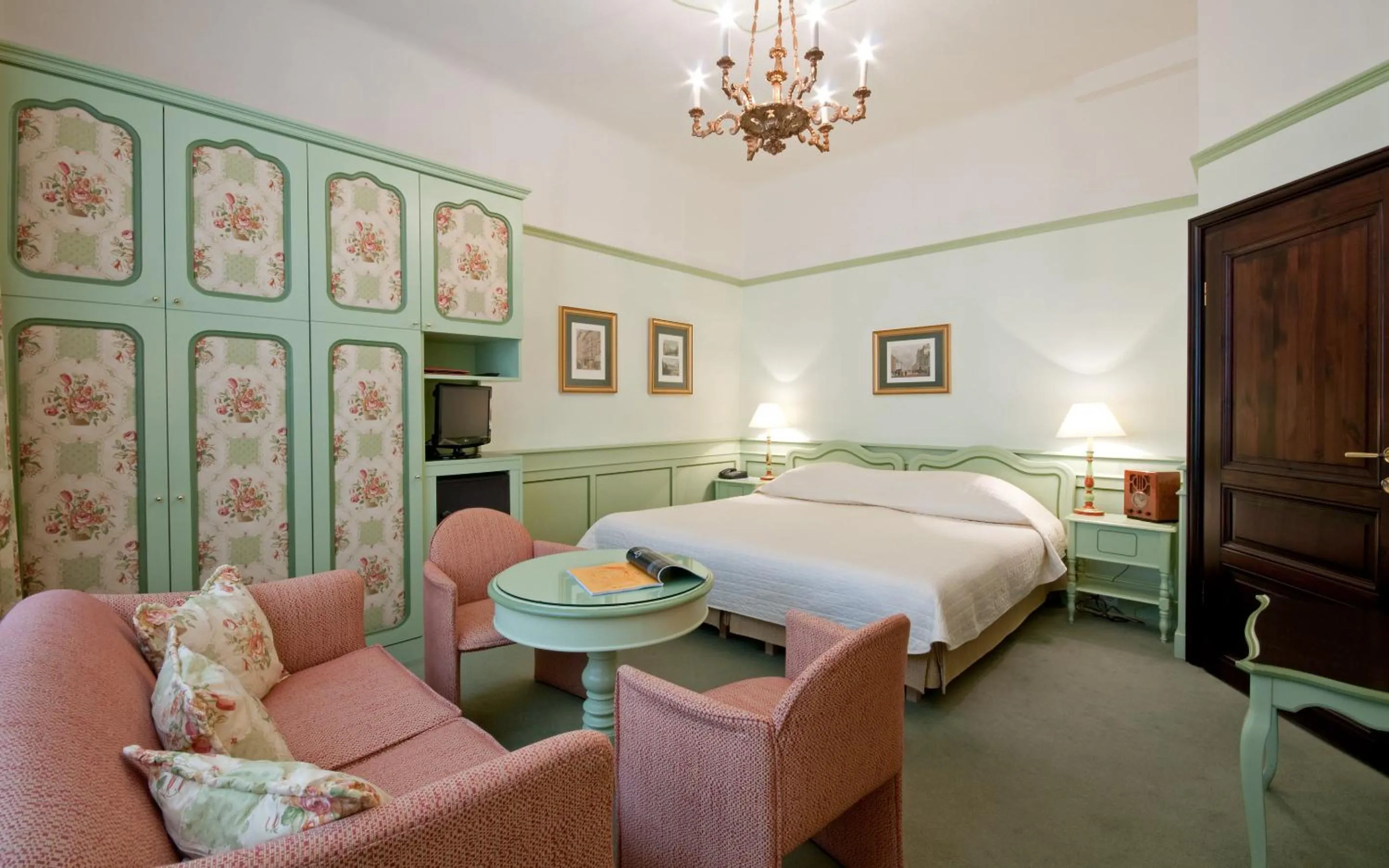 Bed in Hotel König von Ungarn