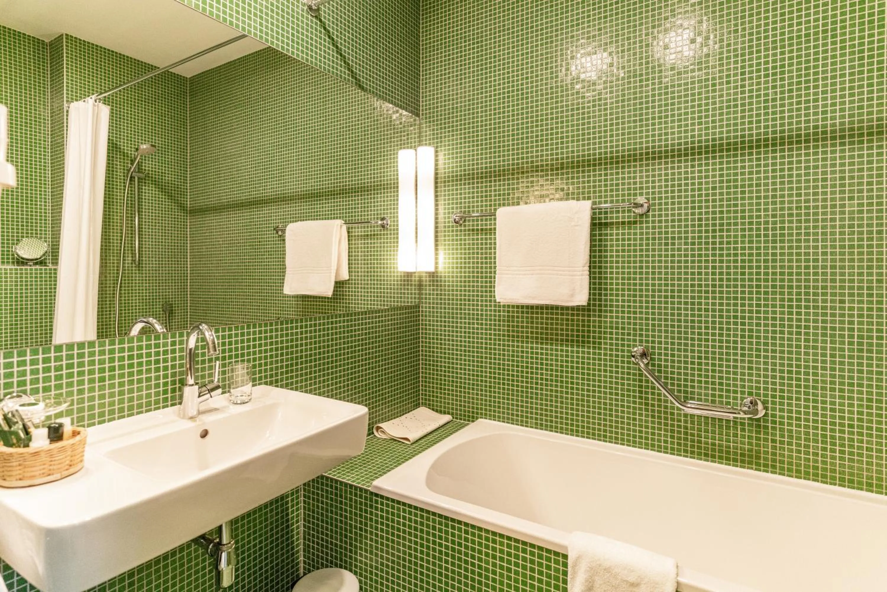 Bathroom in Hotel König von Ungarn