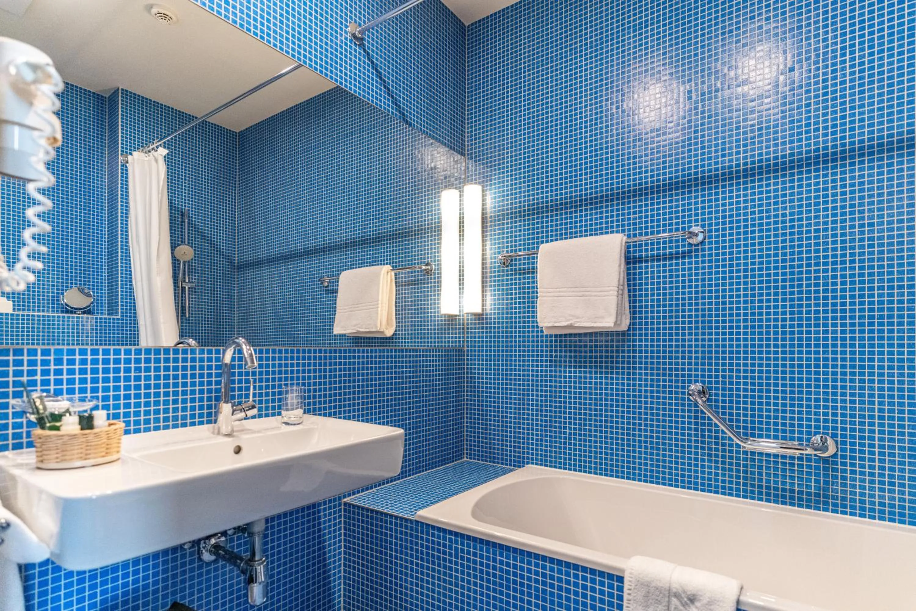 Bathroom in Hotel König von Ungarn