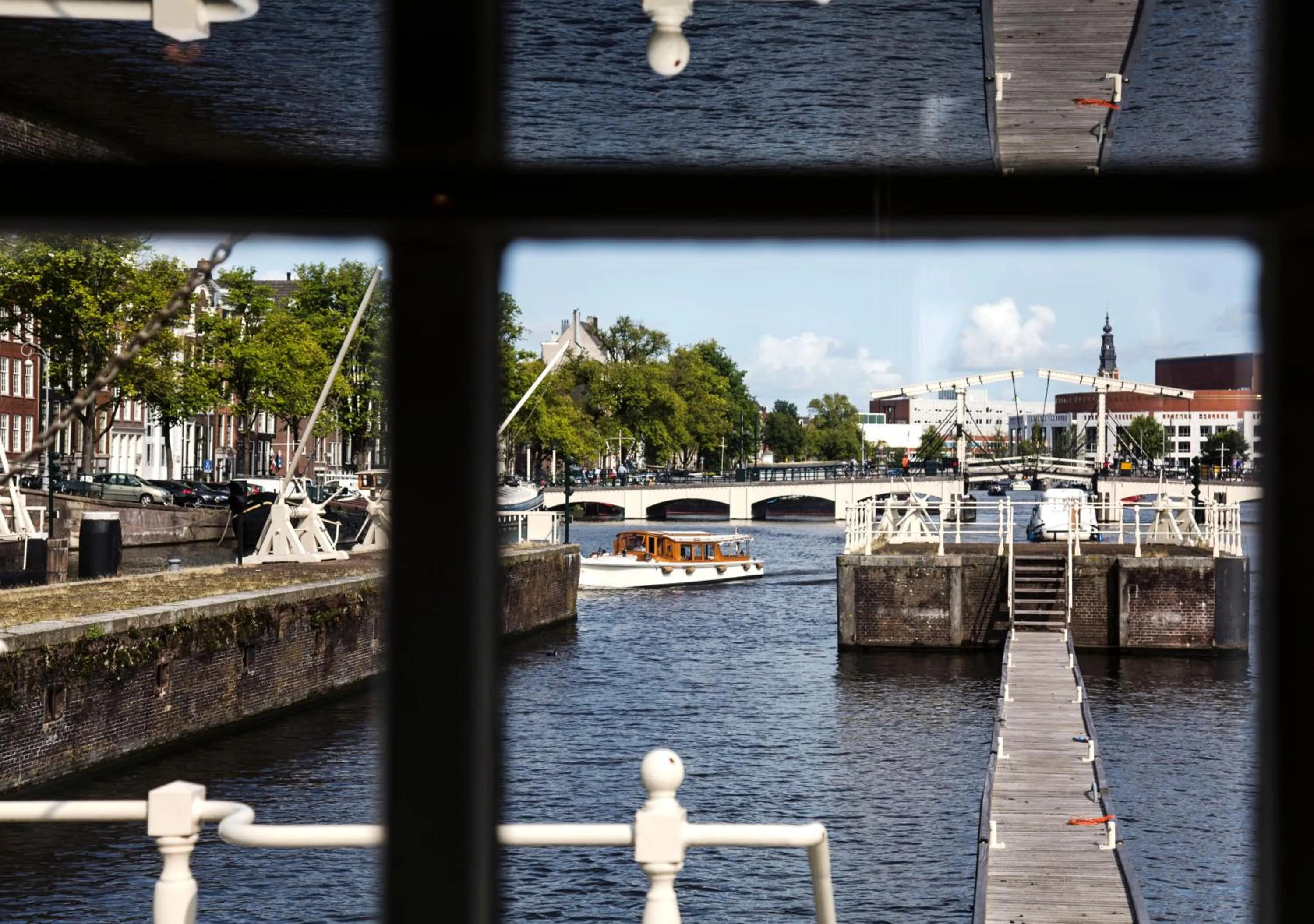 Property building in SWEETS - Amstelschutsluis