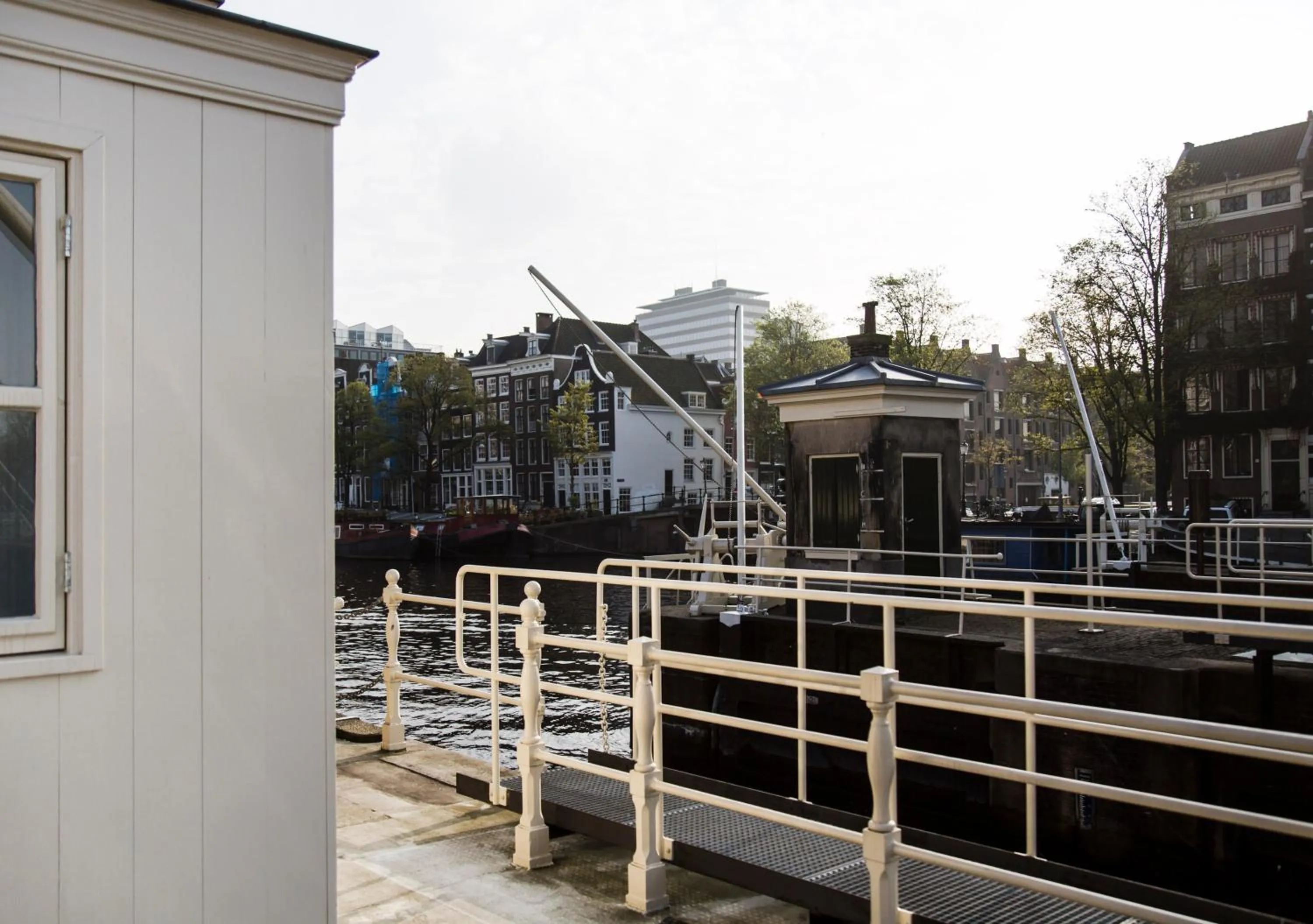 Property building in SWEETS - Amstelschutsluis