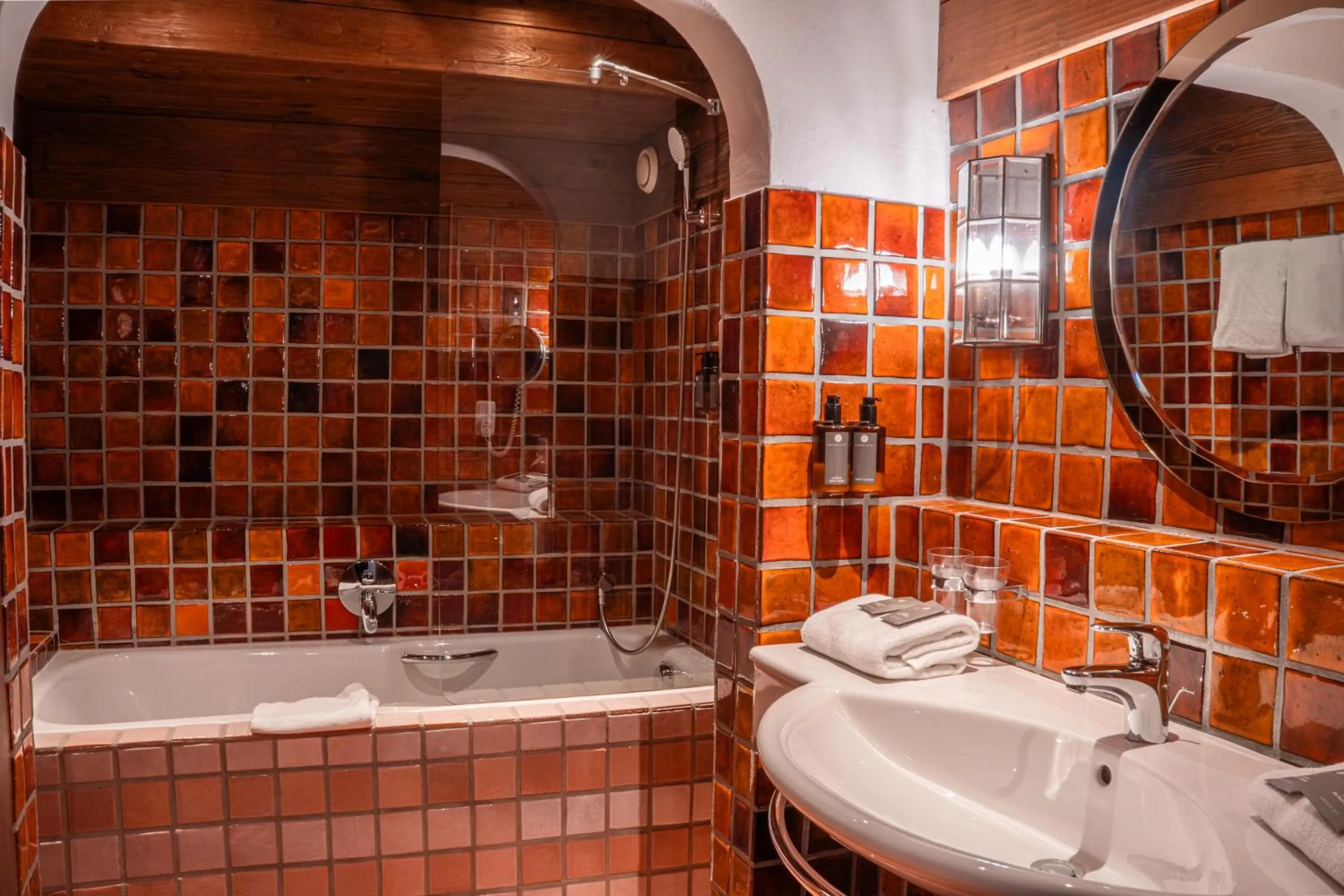 Bathroom in Hotel Goldener Greif