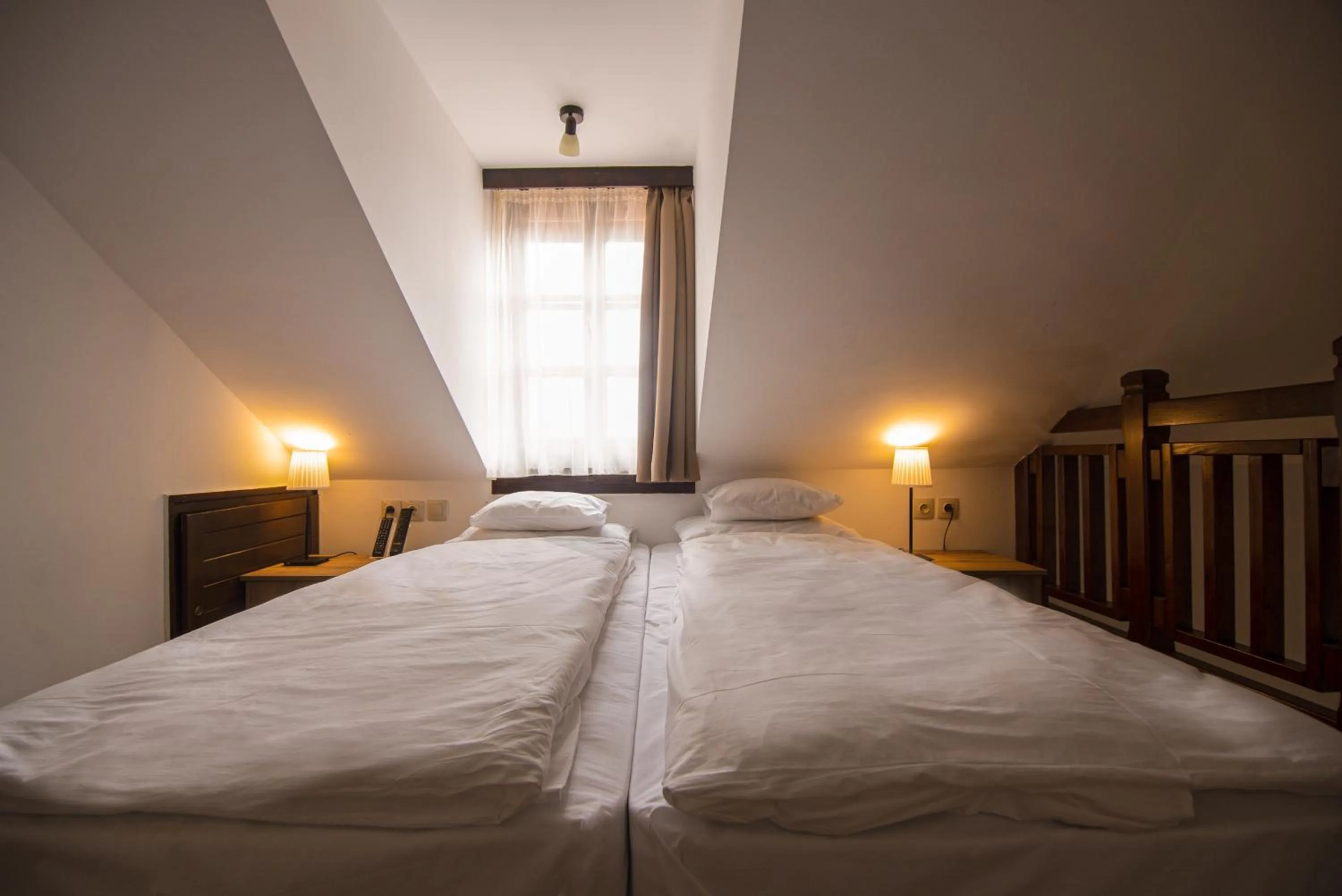 Bed in Jégverem Fogadó