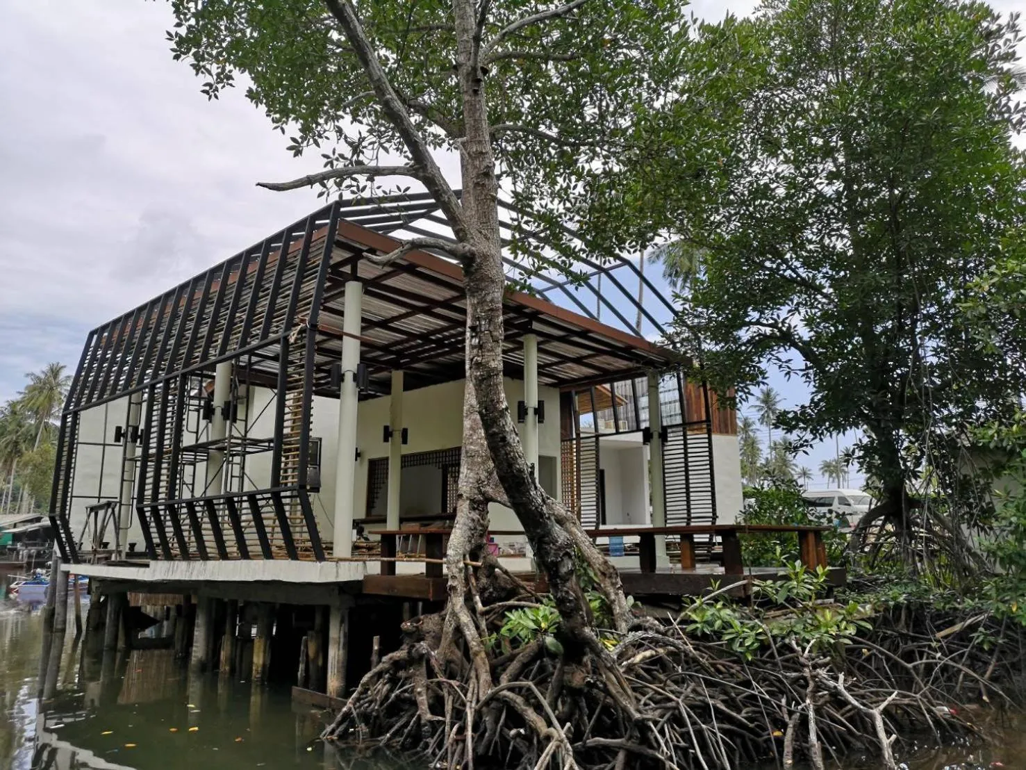 Escape Life Koh Kood