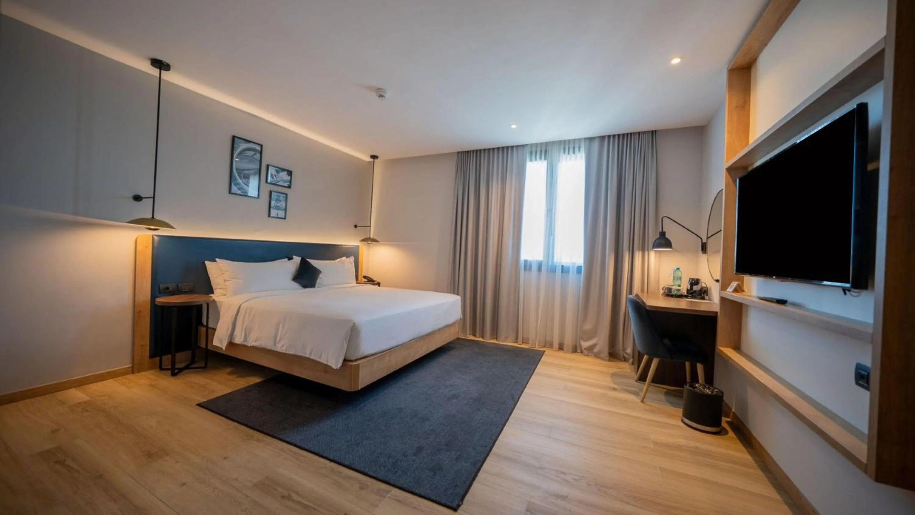 Bed in Hilton Garden Inn Bucharest Airport