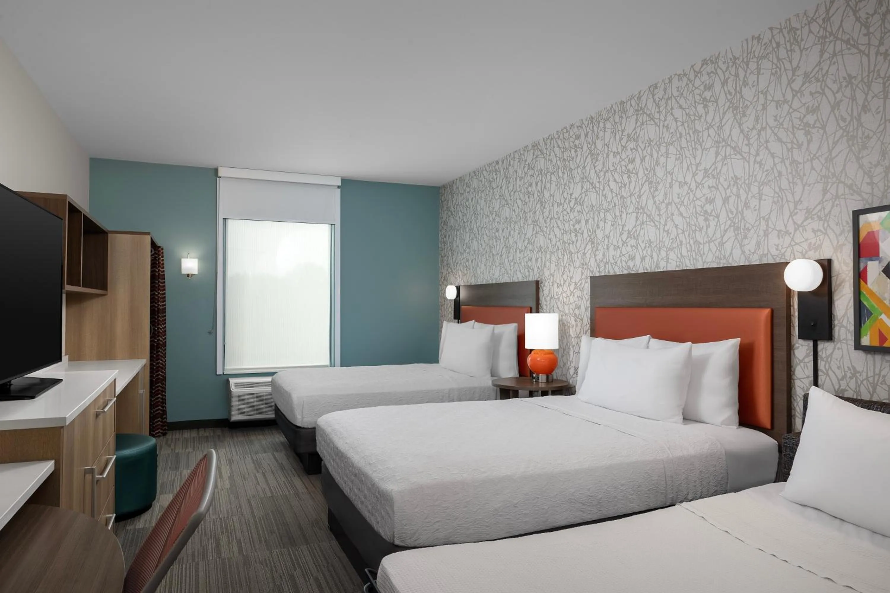 Bedroom, Bed in Home2 Suites By Hilton Edison