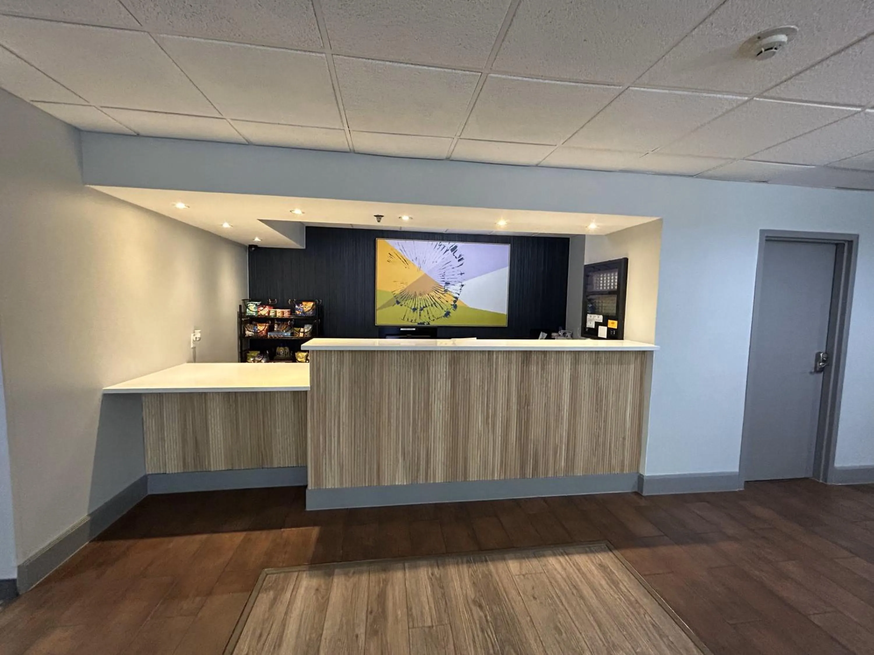 Property building in Spark by Hilton Tampa Brandon