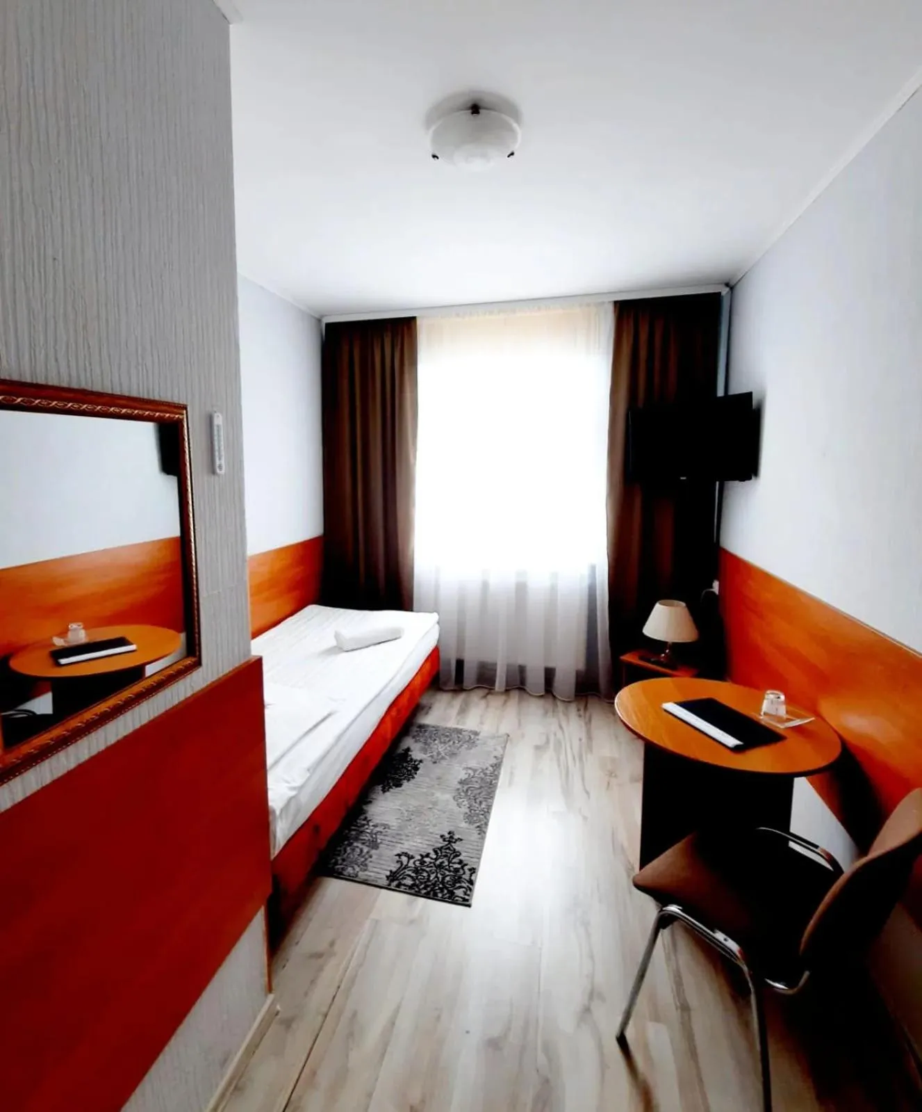 Bed in Hotel Bursztyn