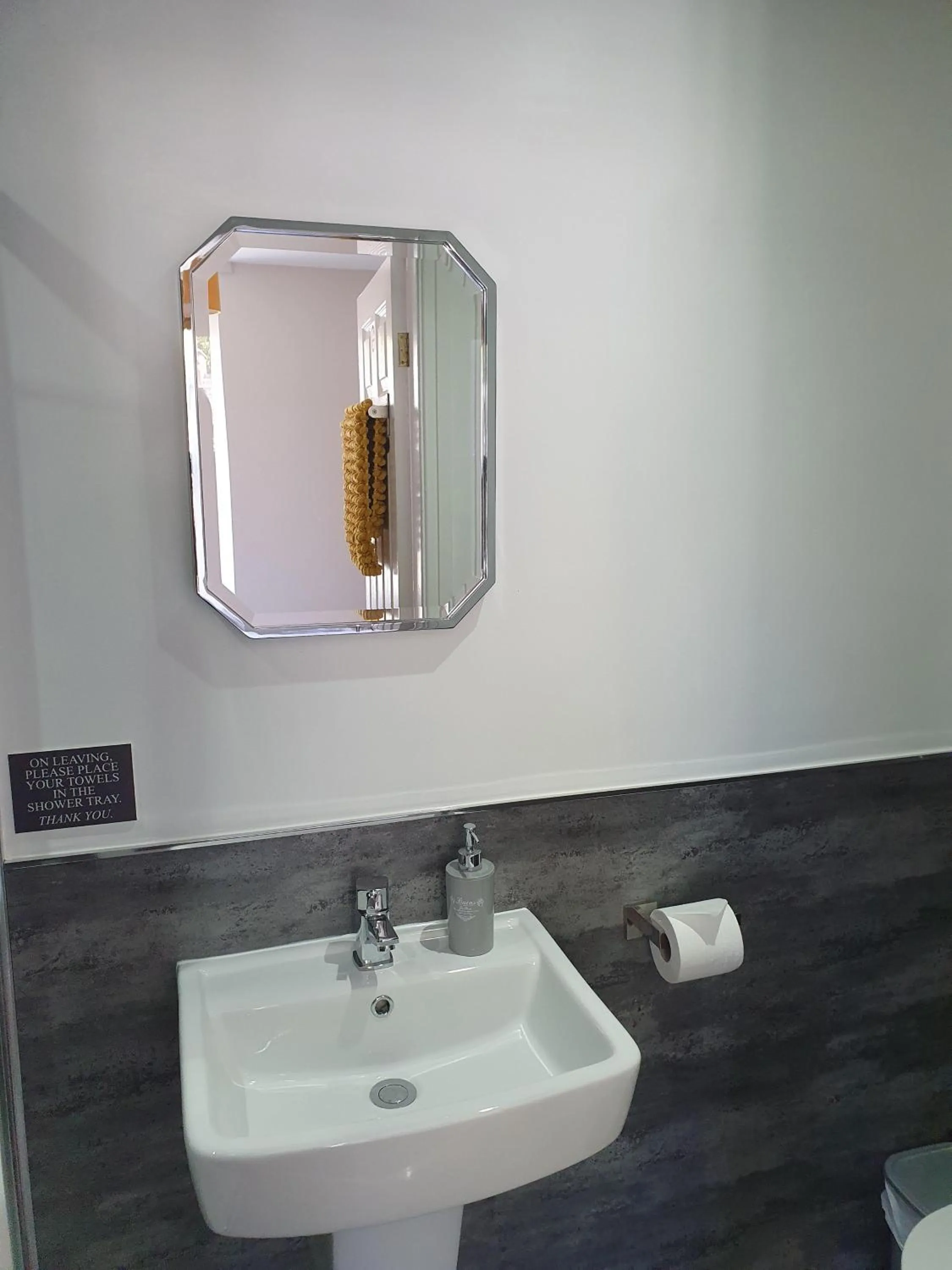 Bathroom in Bowness Guest House