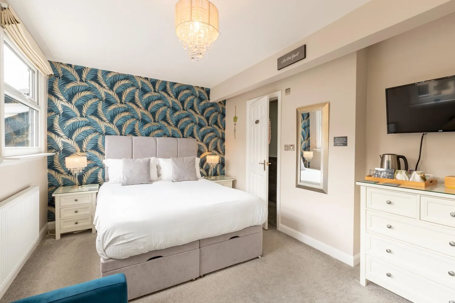 Bedroom, Bed in Bowness Guest House