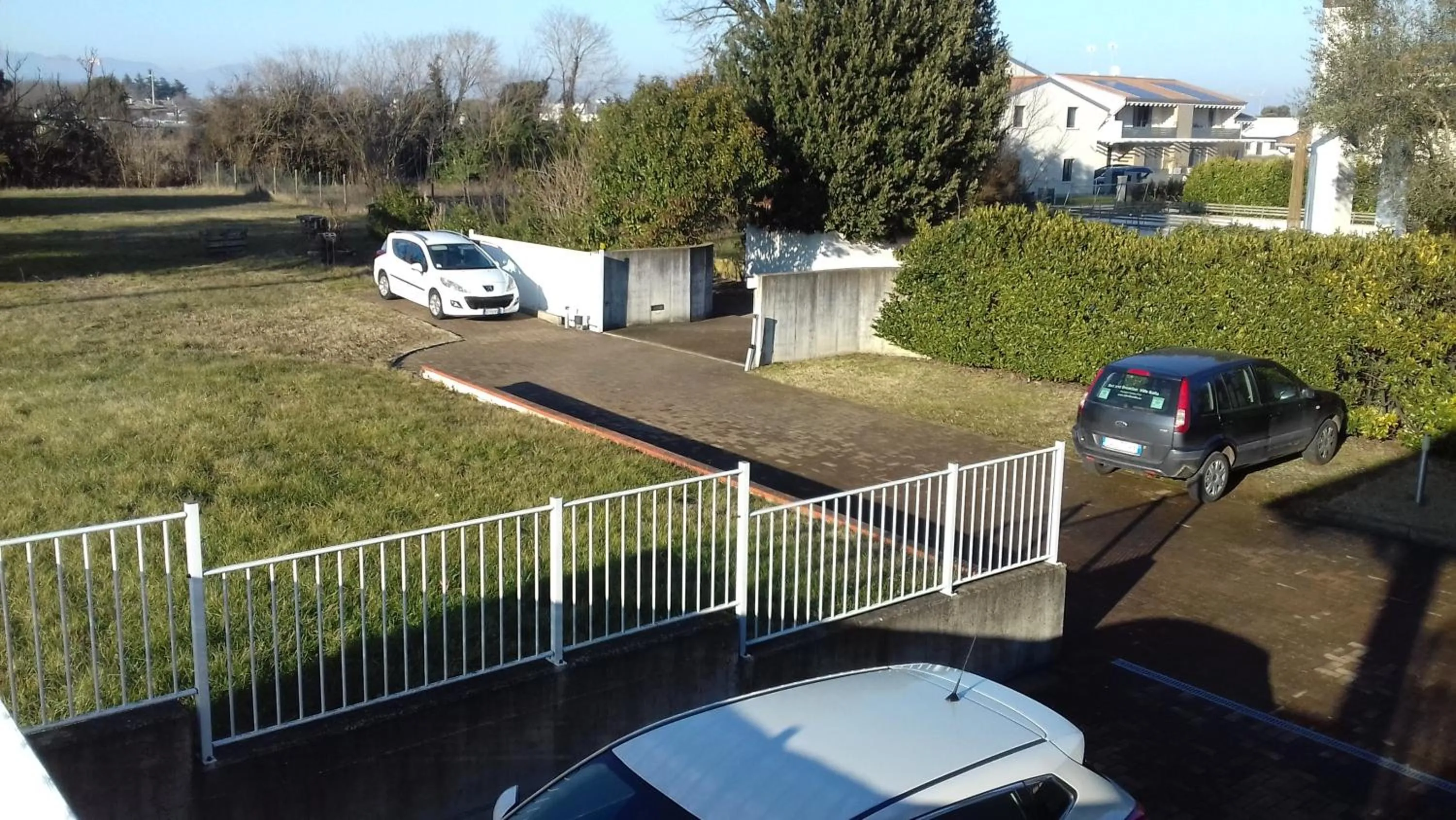 Parking in Bed and Breakfast Villa Sofia