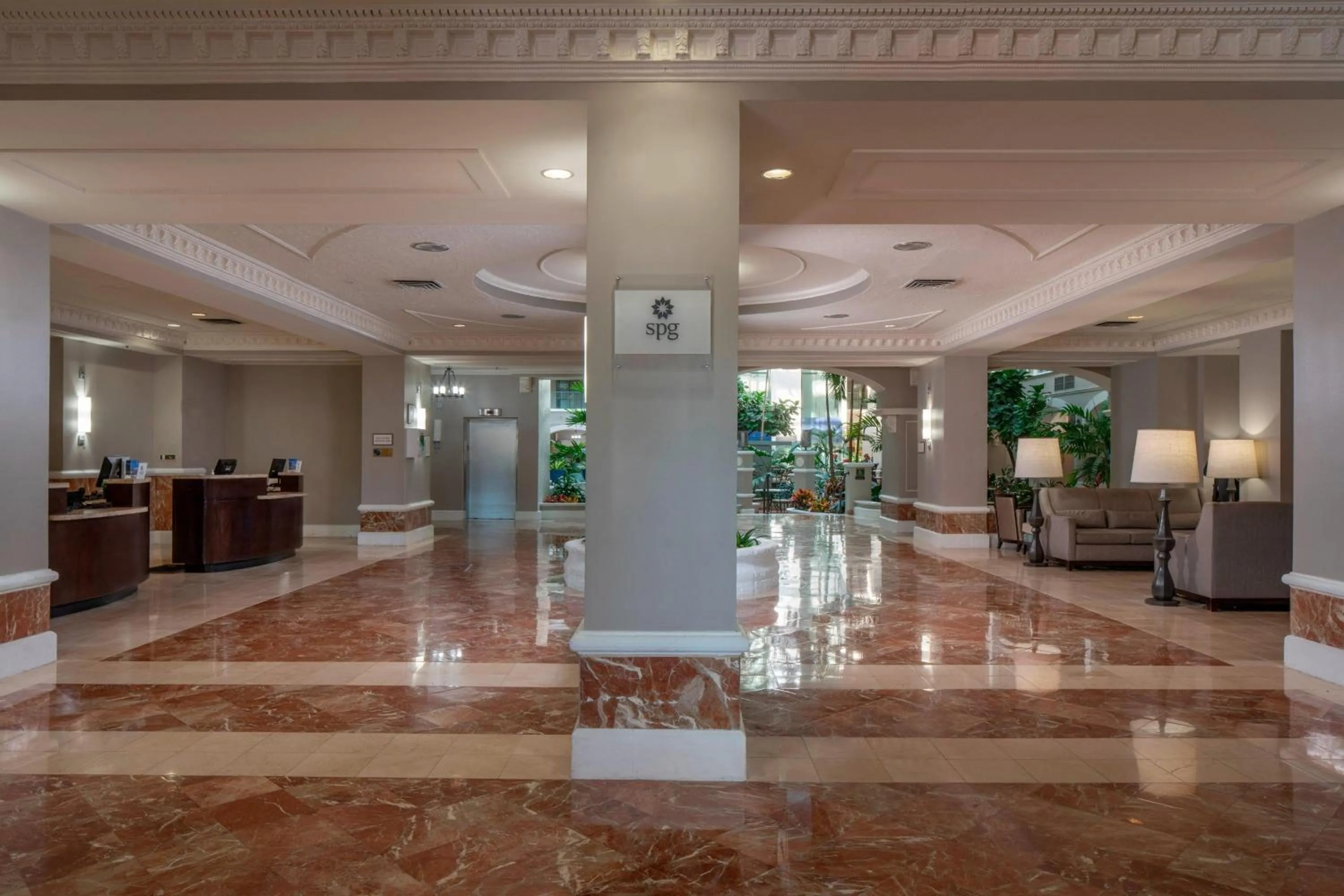Lobby or reception in Sheraton Suites Fort Lauderdale at Cypress Creek