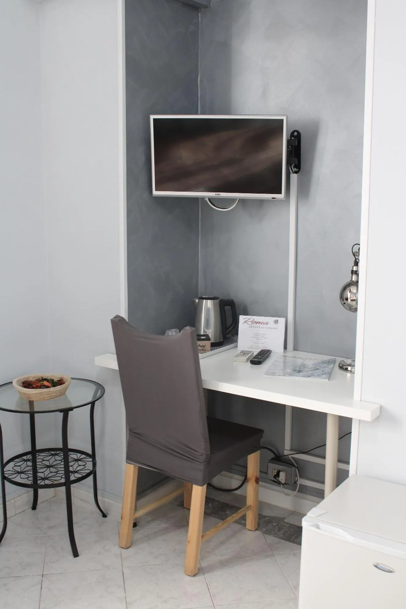 Coffee/tea facilities in Affittacamere Roma