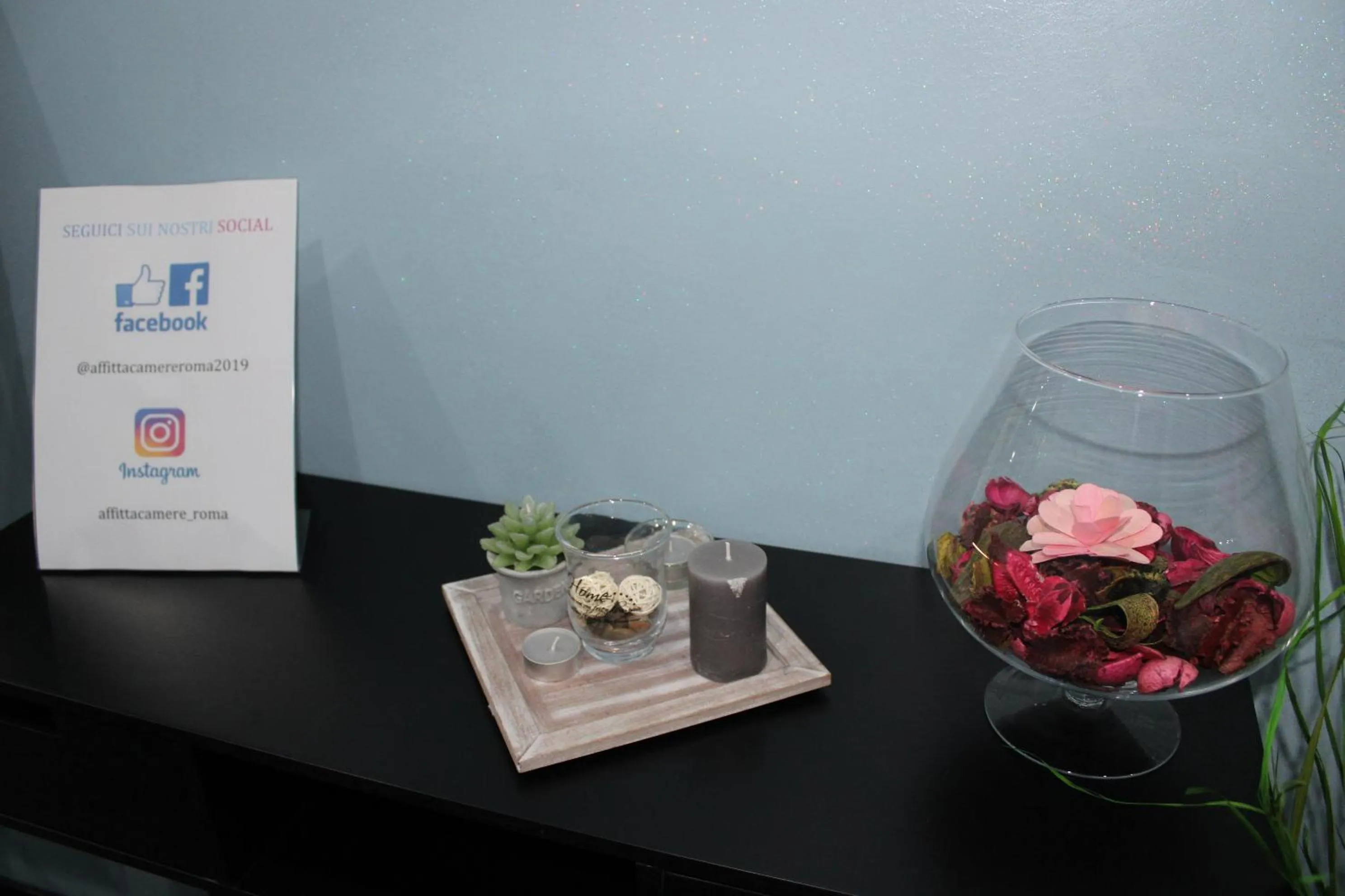 Decorative detail in Affittacamere Roma