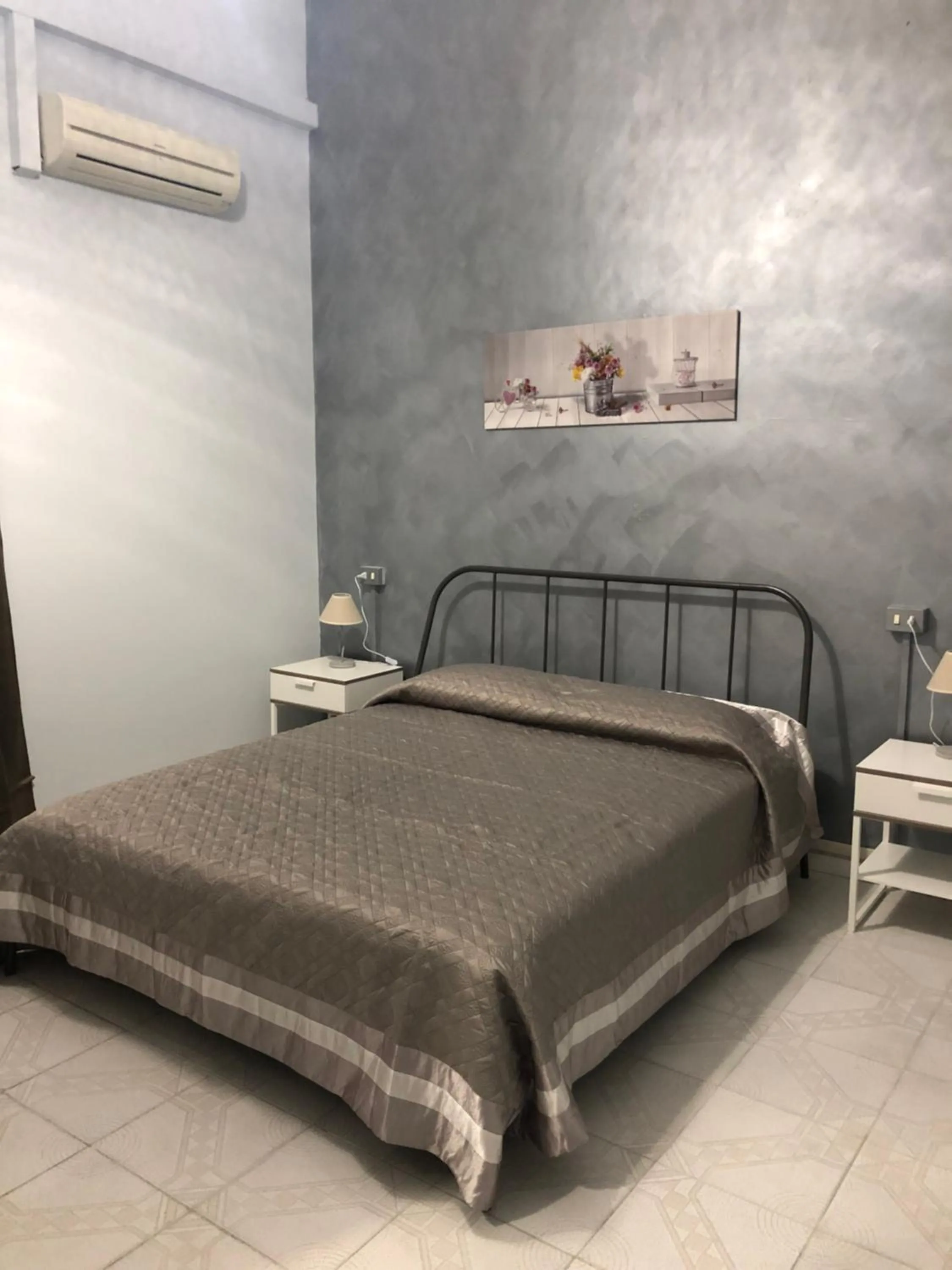 Bed in Affittacamere Roma