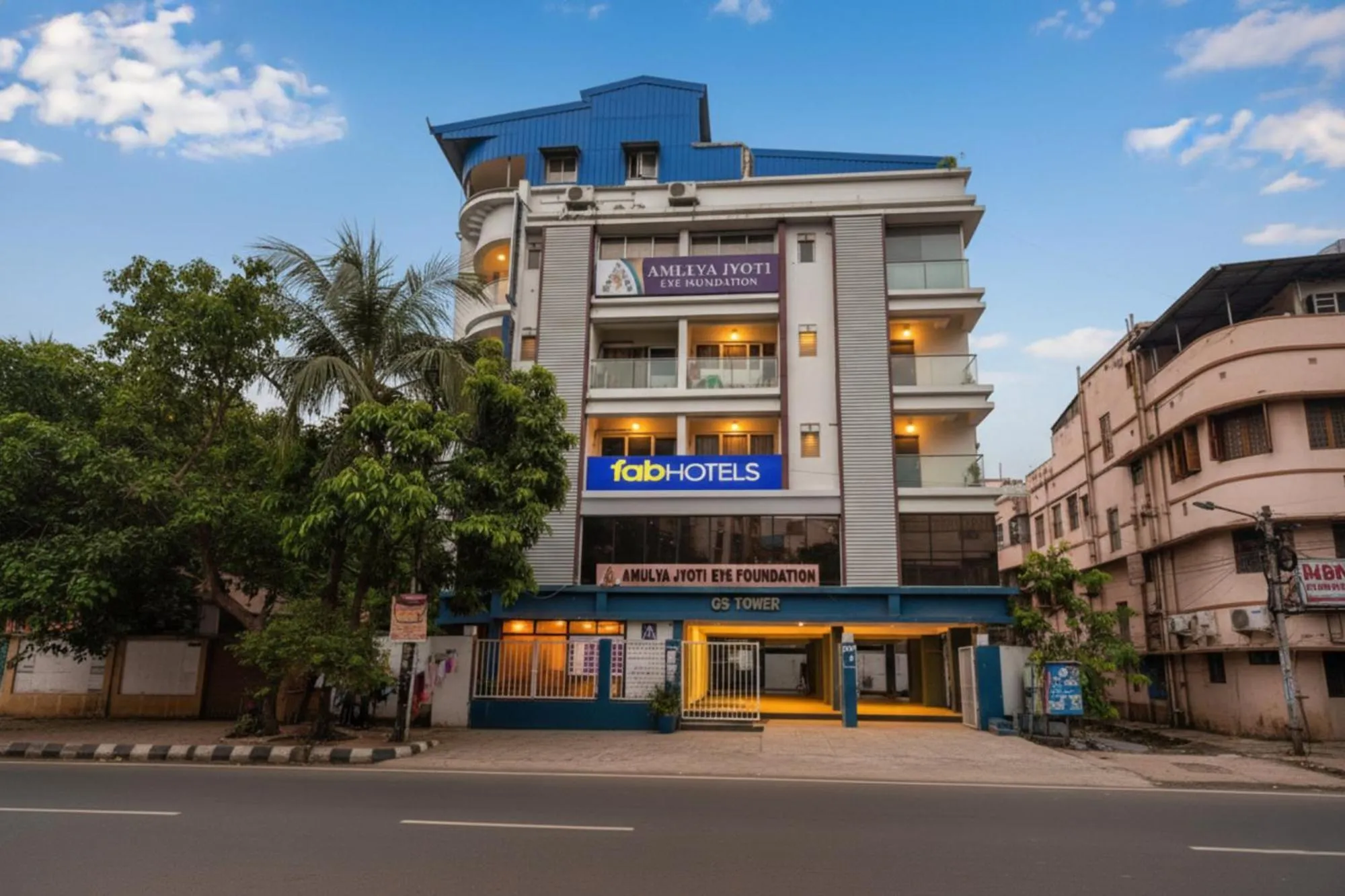Property building in FabHotel Silver Key kalighat