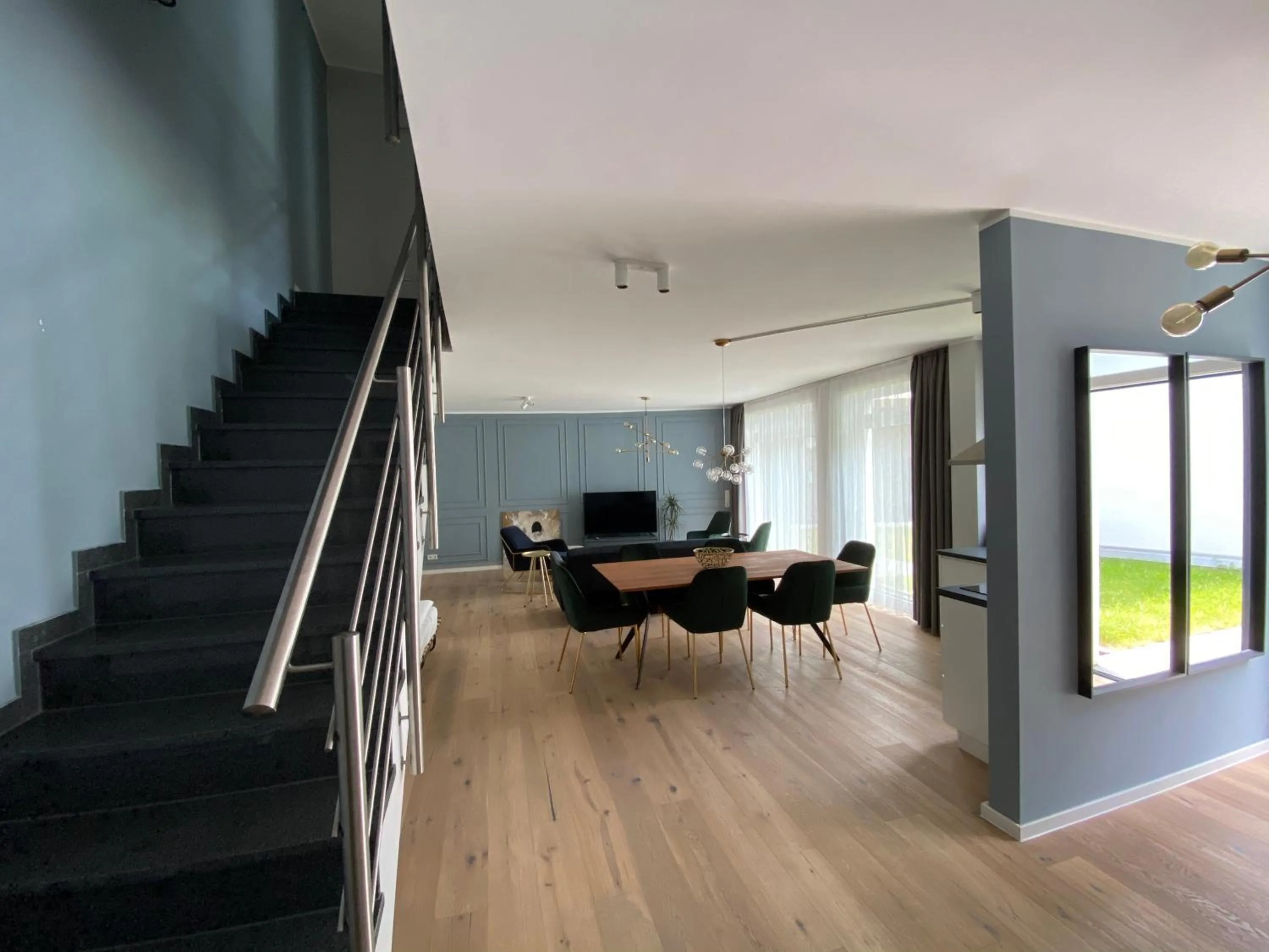 Living room in Sleep Inn Düsseldorf Suites