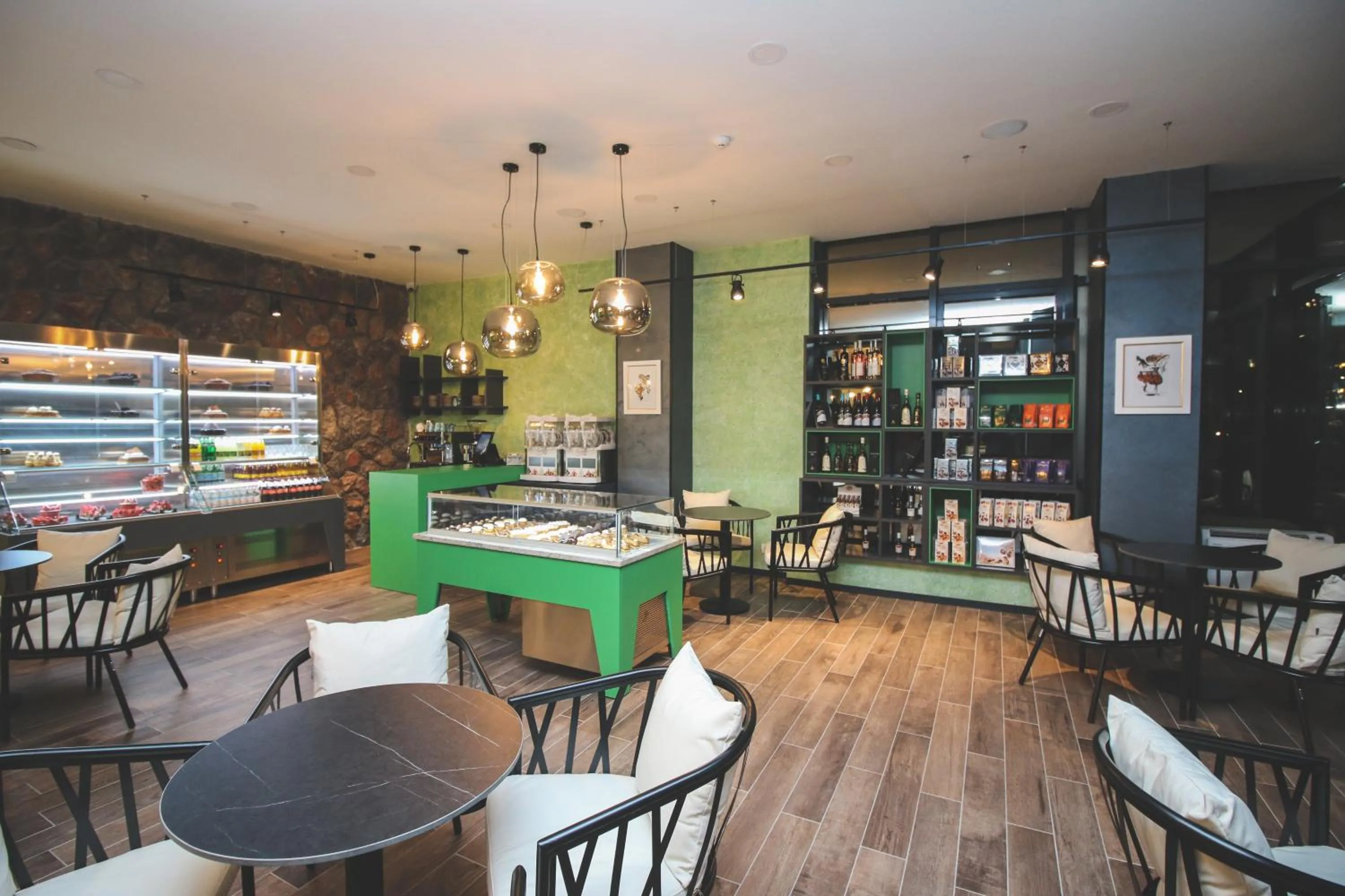 Area and facilities in Sky Corner Hotel