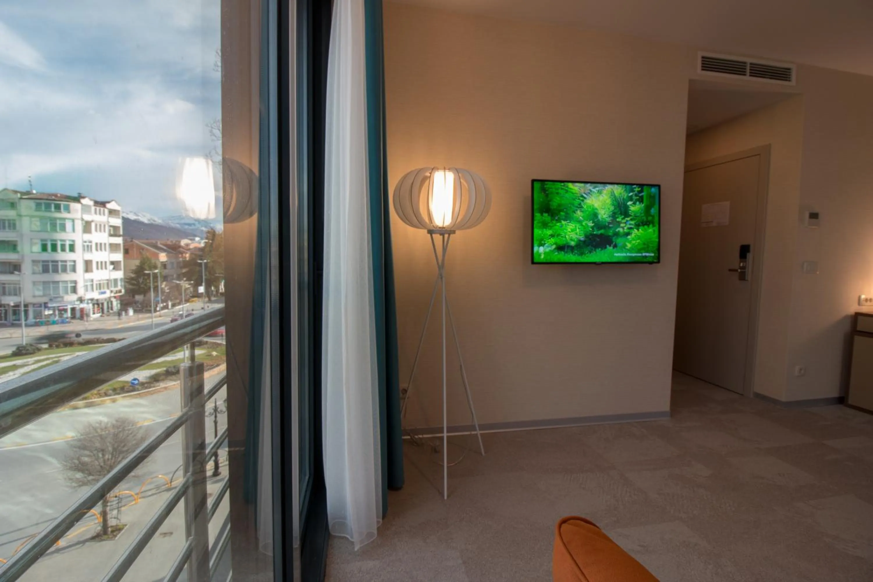TV and multimedia in Sky Corner Hotel