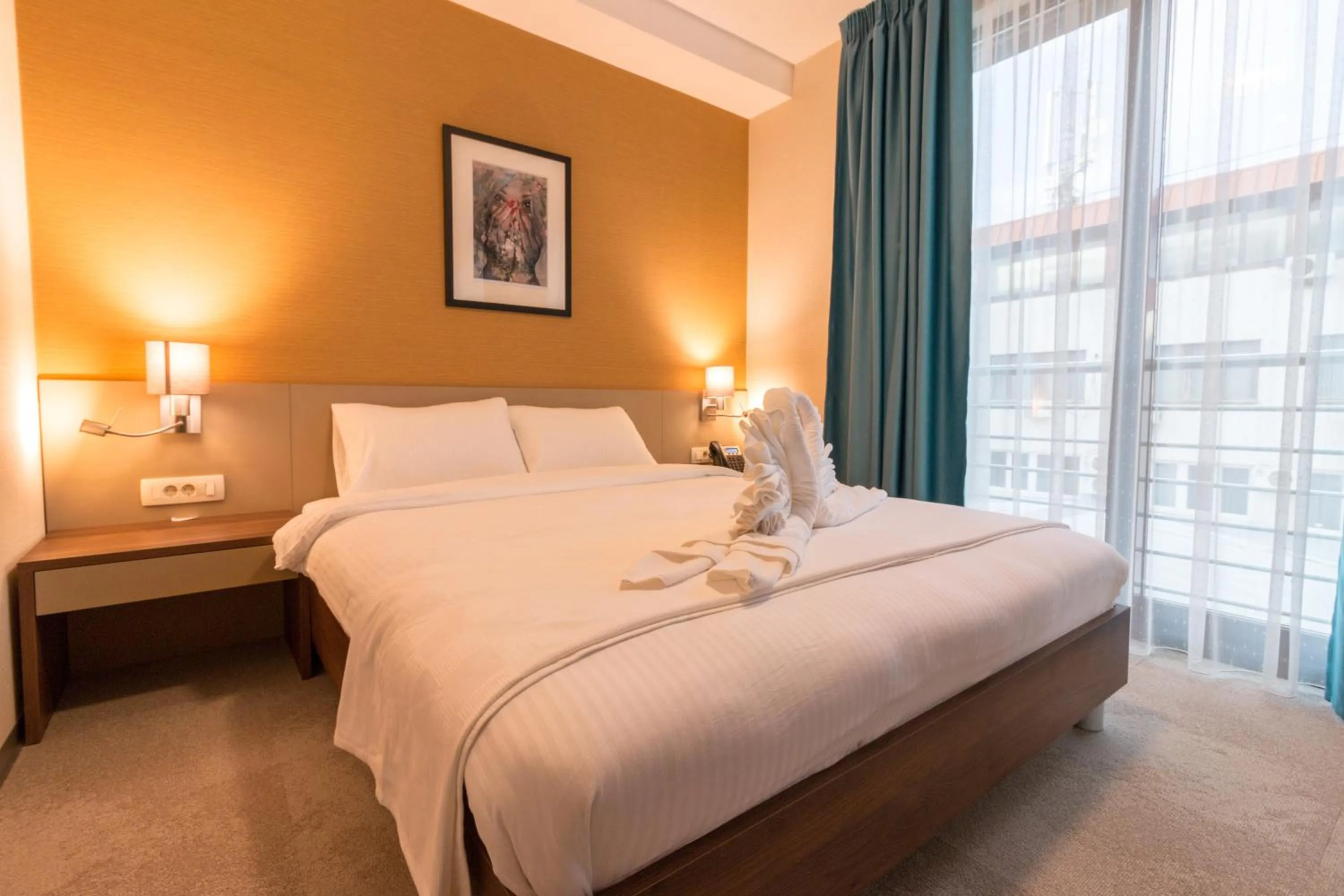 Bed in Sky Corner Hotel