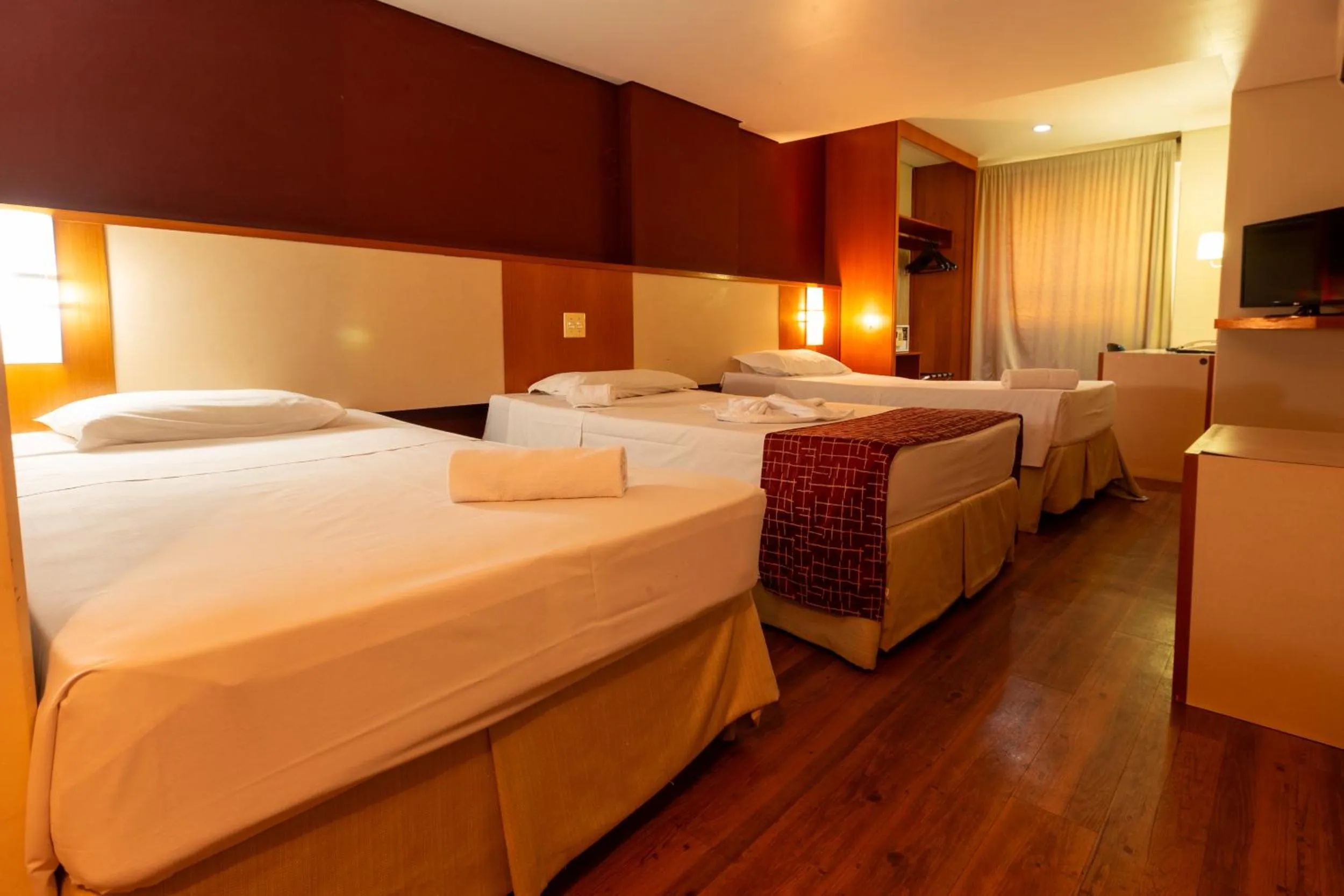 Bedroom, Bed in Rede Andrade CWB