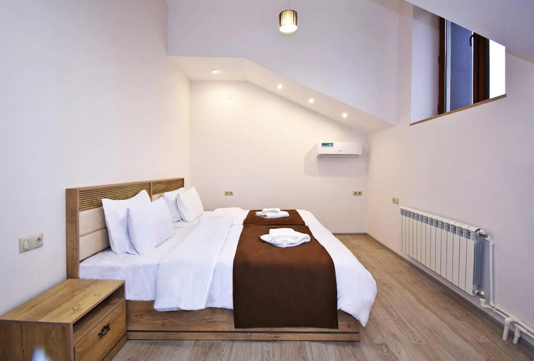 Double or Twin Room - single occupancy in Patriott Hotel
