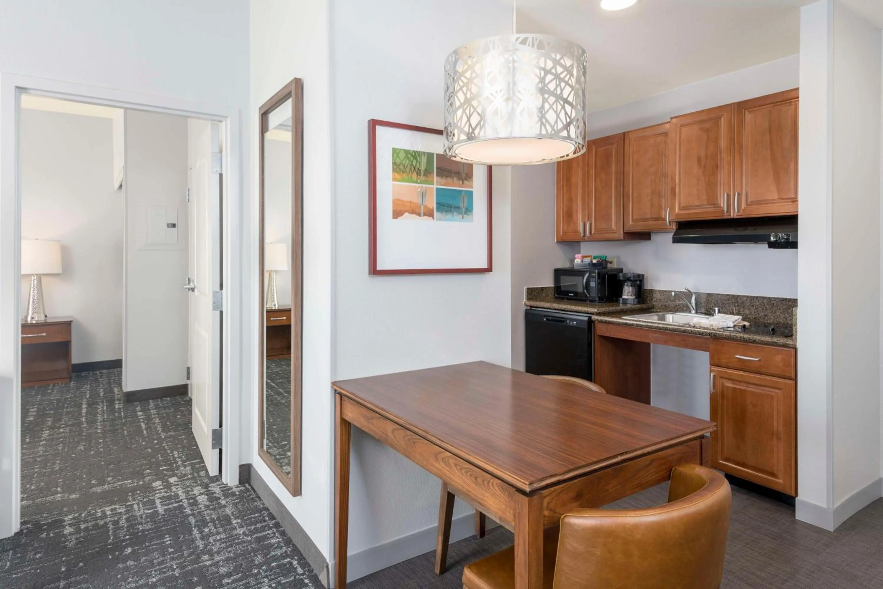 Kitchen or kitchenette in Homewood Suites by Hilton Phoenix North-Happy Valley