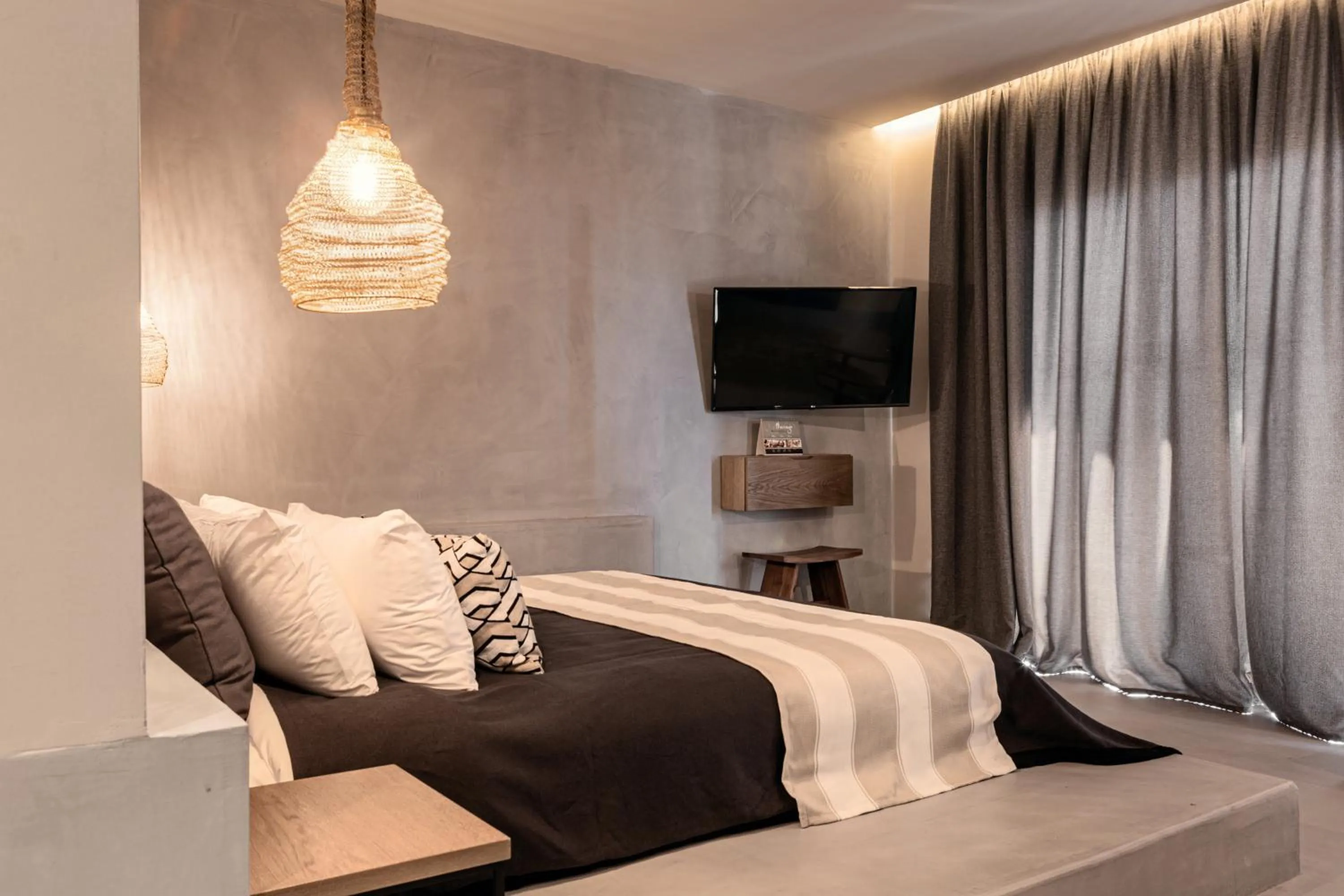 Bed in More Meni City Beach Rhodes