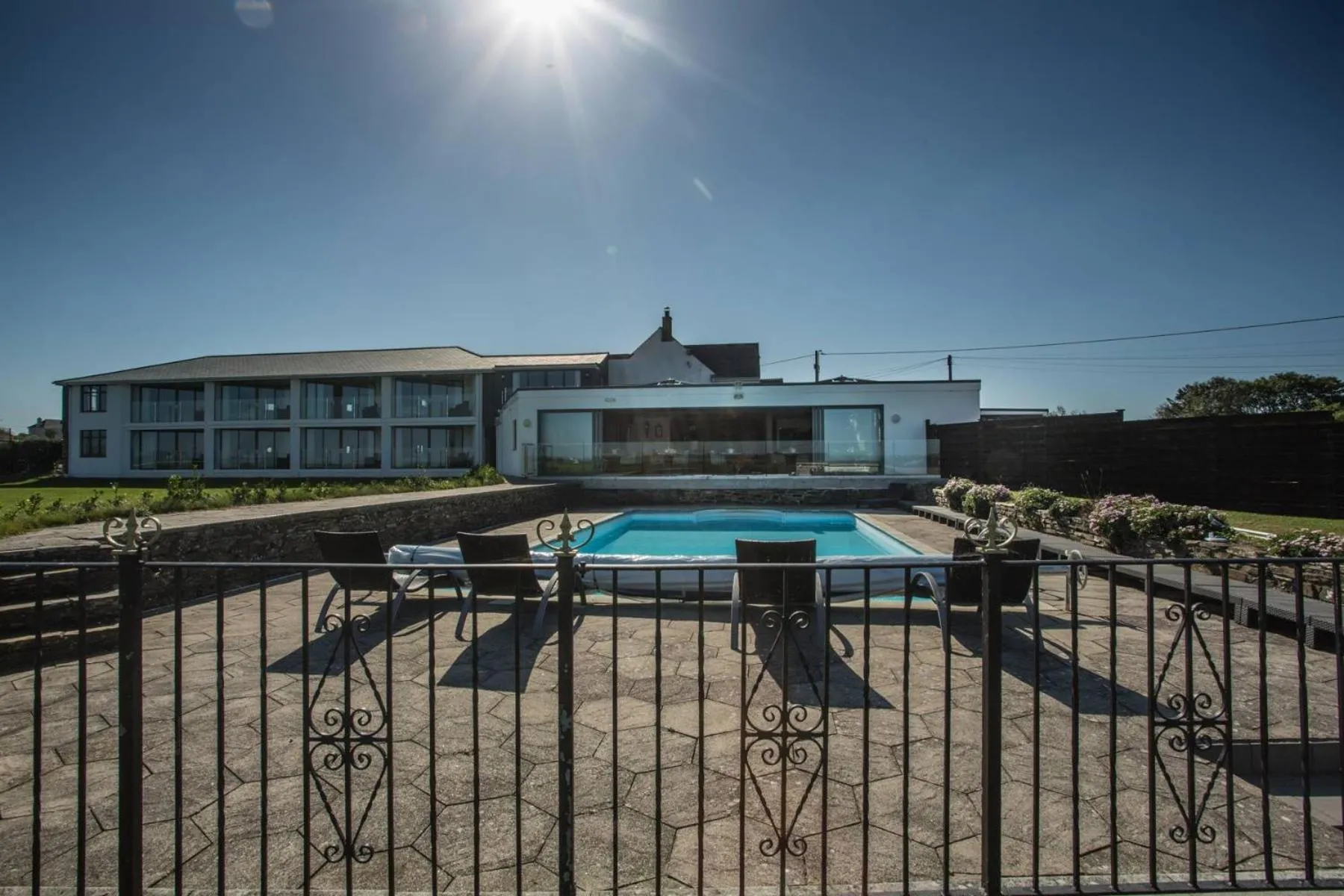 Nearby landmark in The Pickwick Inn & Oliver's Restaurant