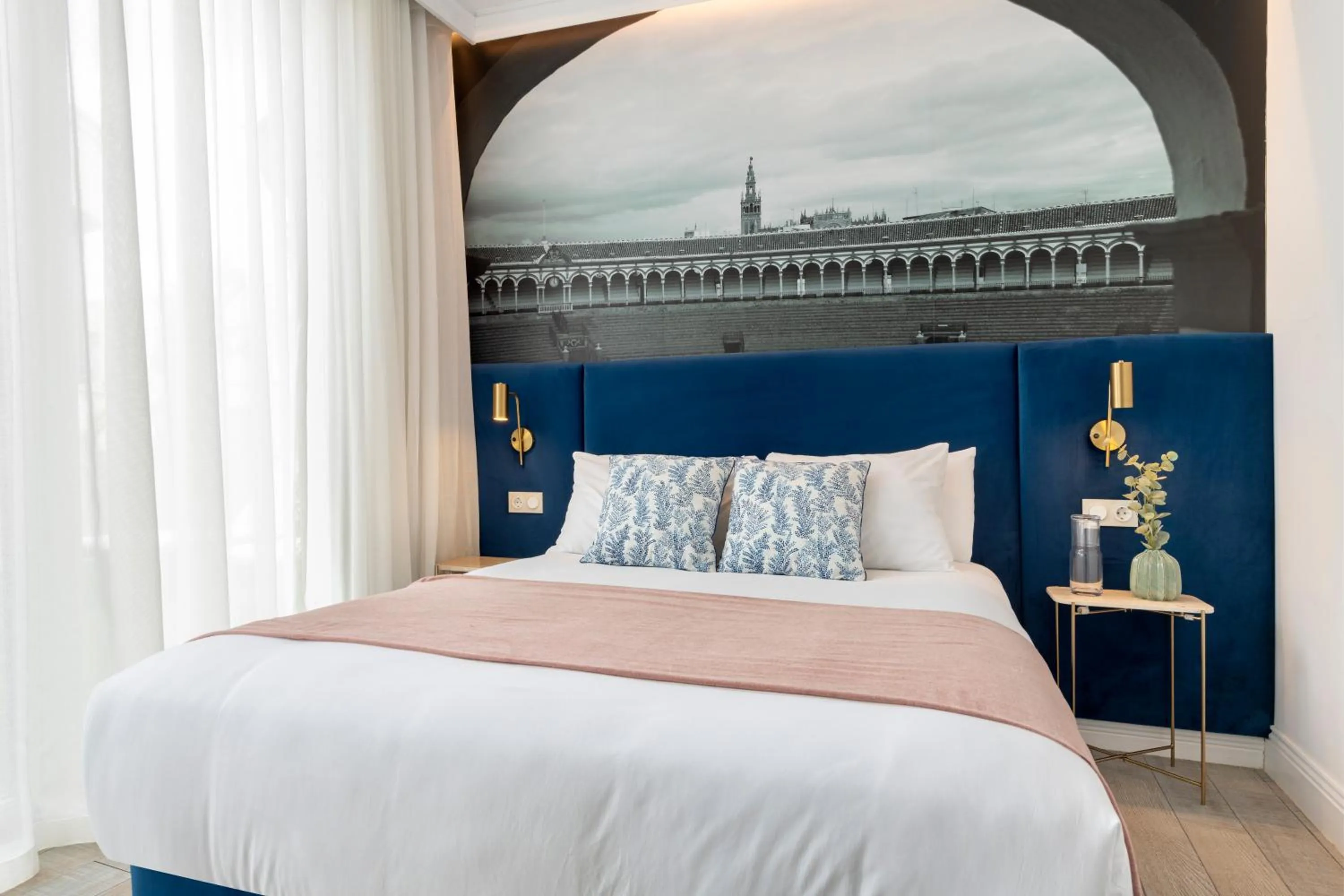 Bedroom, Bed in Apartamentos Sevilla Centro