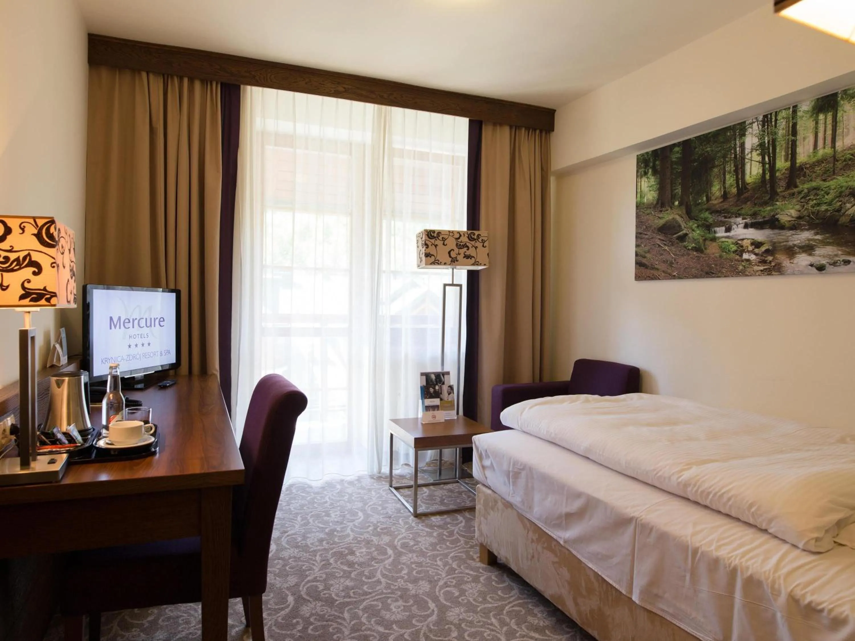 Bedroom, Bed in Hotel Mercure Krynica Zdrój Resort&Spa