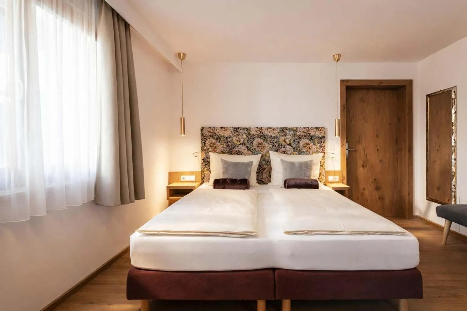 Bedroom, Bed in Hotel VIKTORIAS HOME in Kufstein