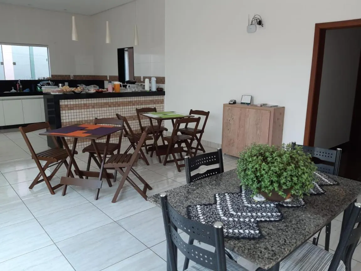 POUSADA LIMAS SUITES