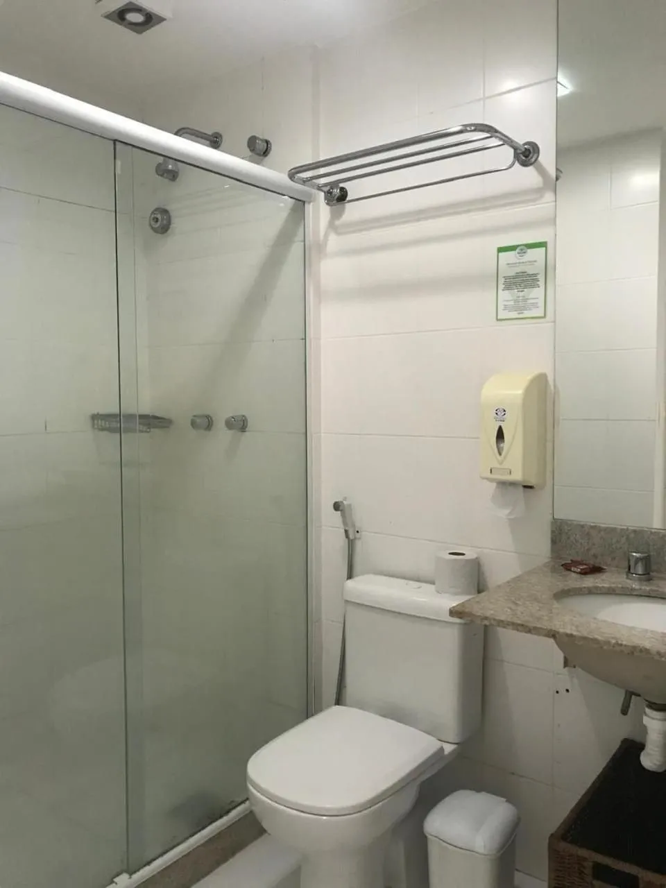 Toilet in Flat Mandai Cabo Frio