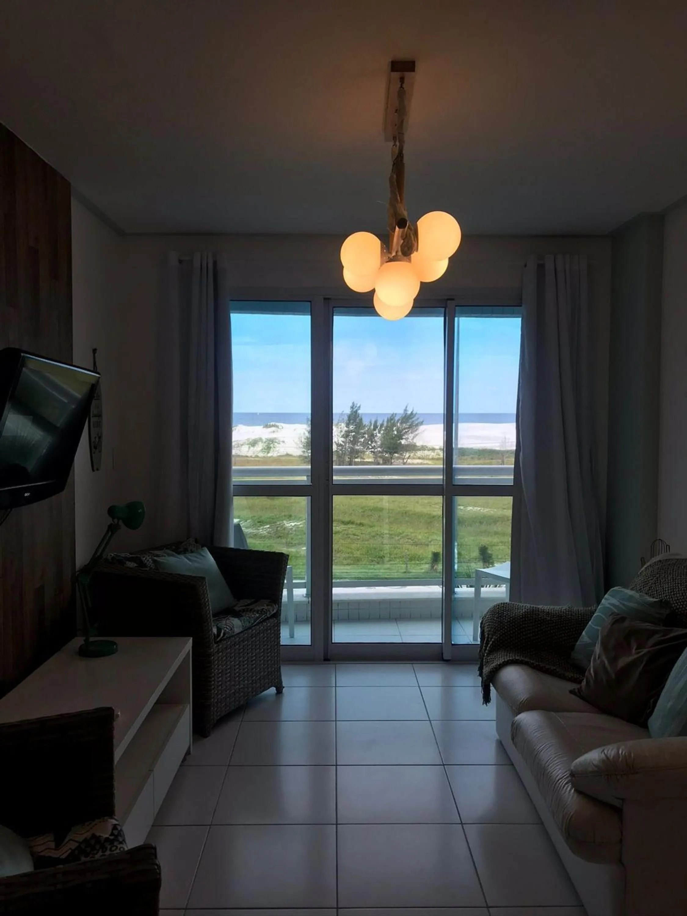 Living room in Flat Mandai Cabo Frio