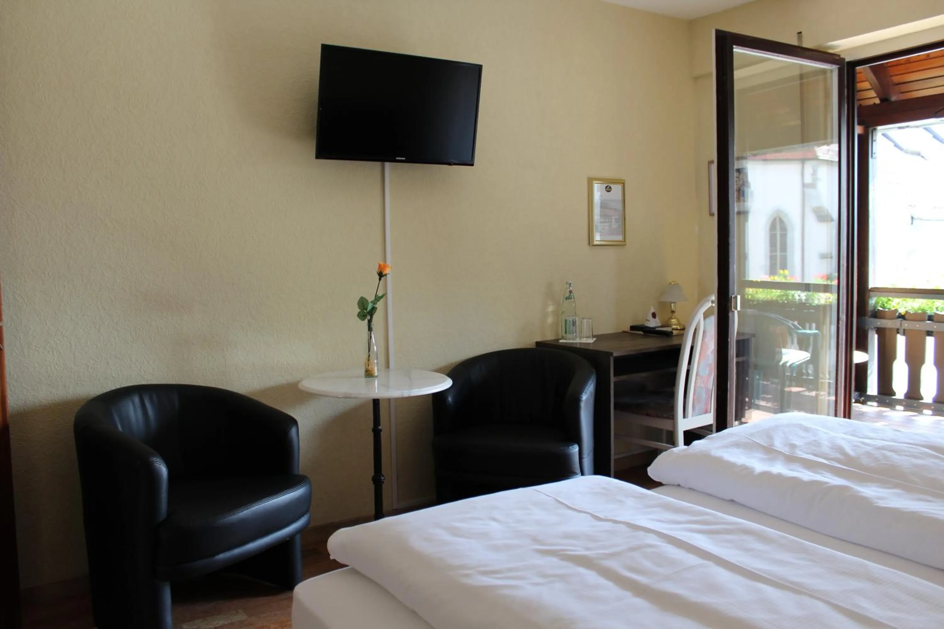 Day, Bed in Hotel Gasthof Rössle