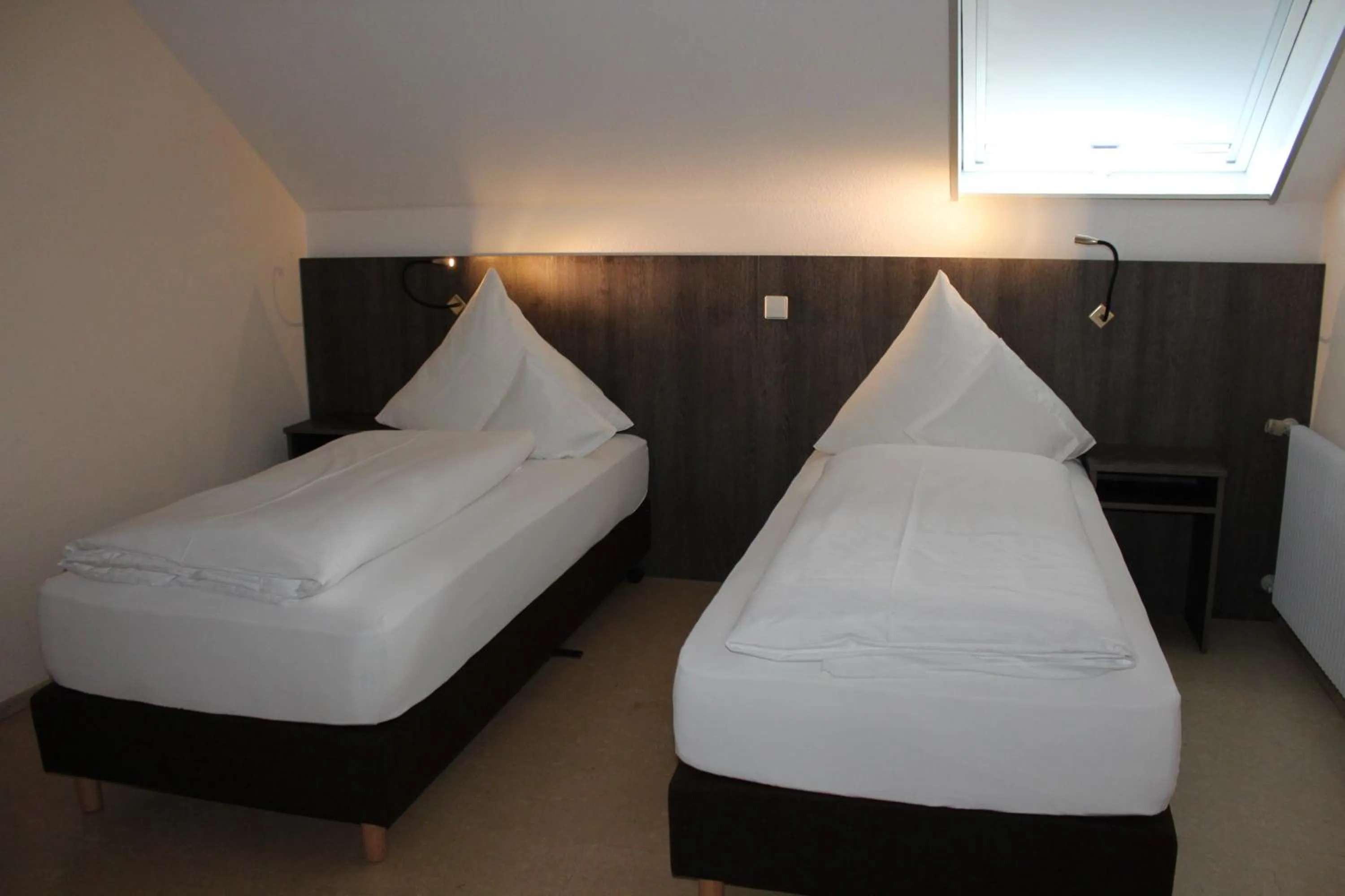 Bed in Hotel Gasthof Rössle