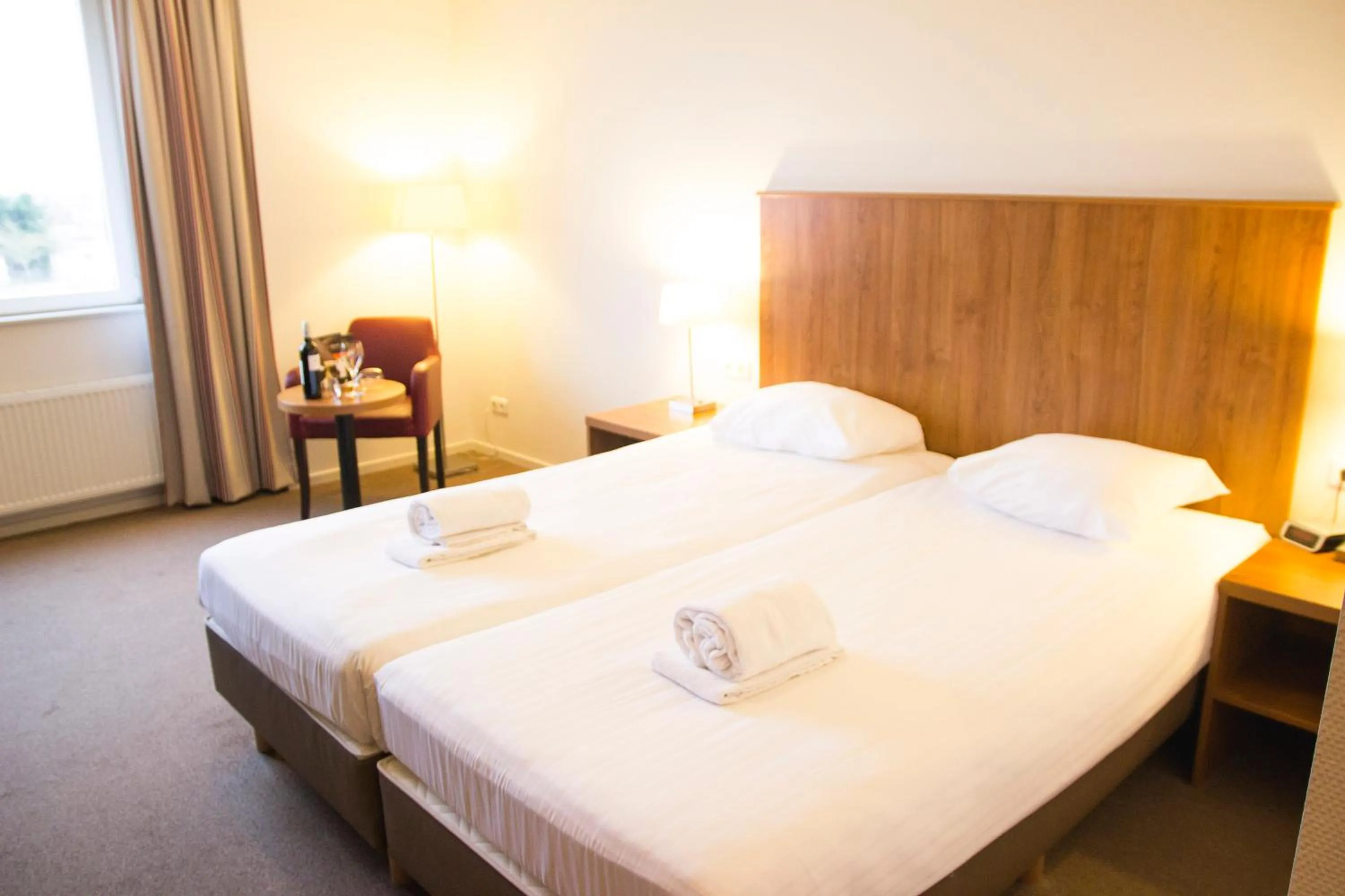 Bed in Strandhotel Vigilante