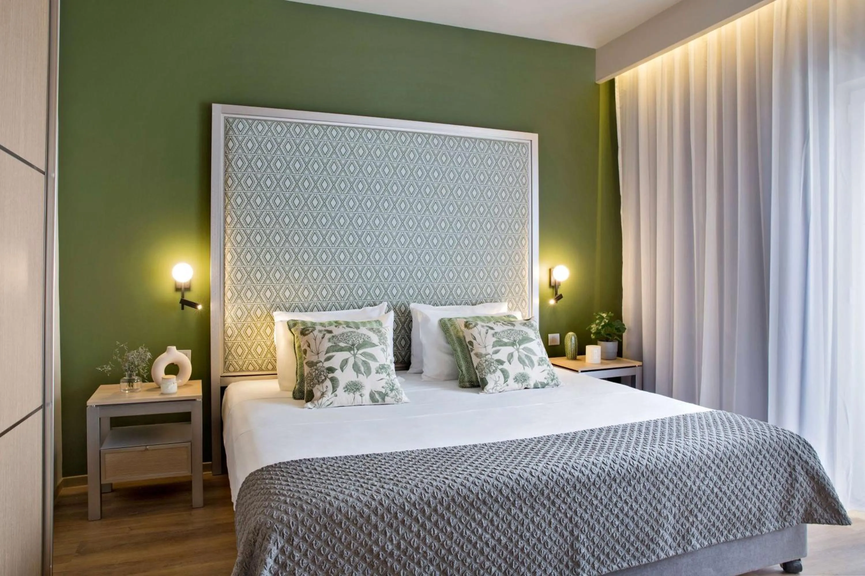 Bed in Central Hotel, Trademark Collection by Wyndham