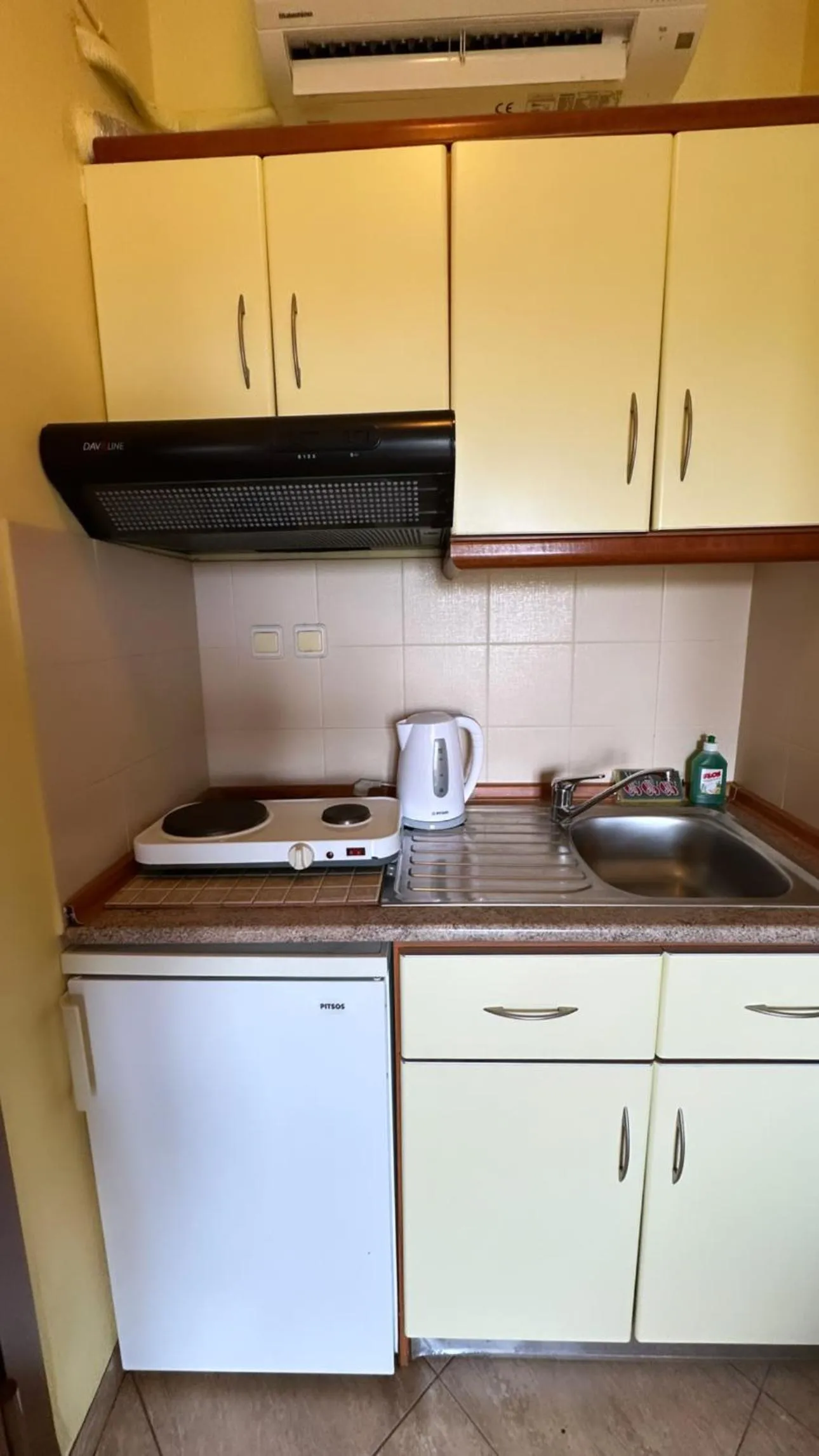 Kitchen or kitchenette in Studios Alexandros